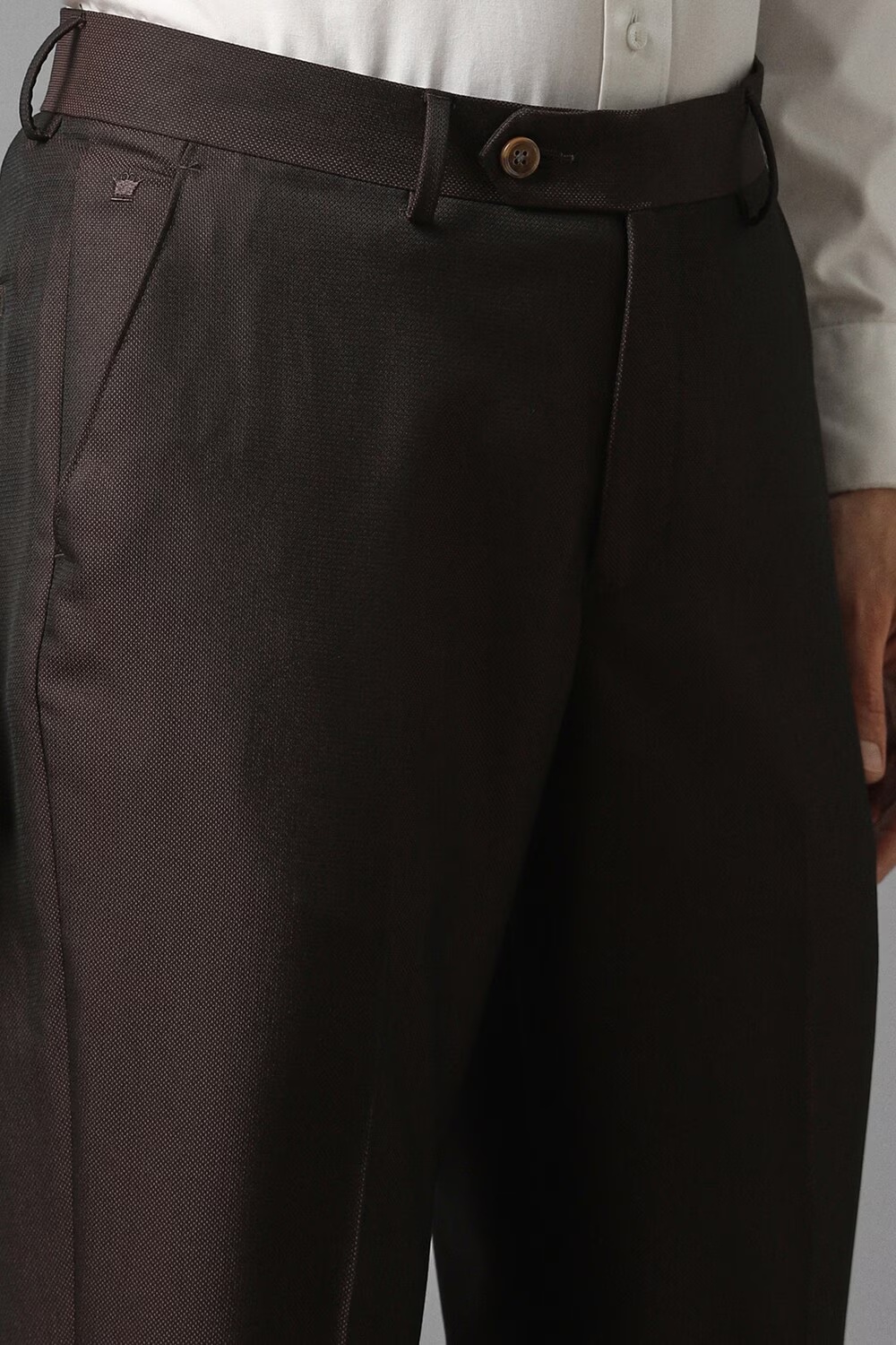 26810-men-brown-slim-fit-textured-formal-three-piece-suit-brown-1.jpg