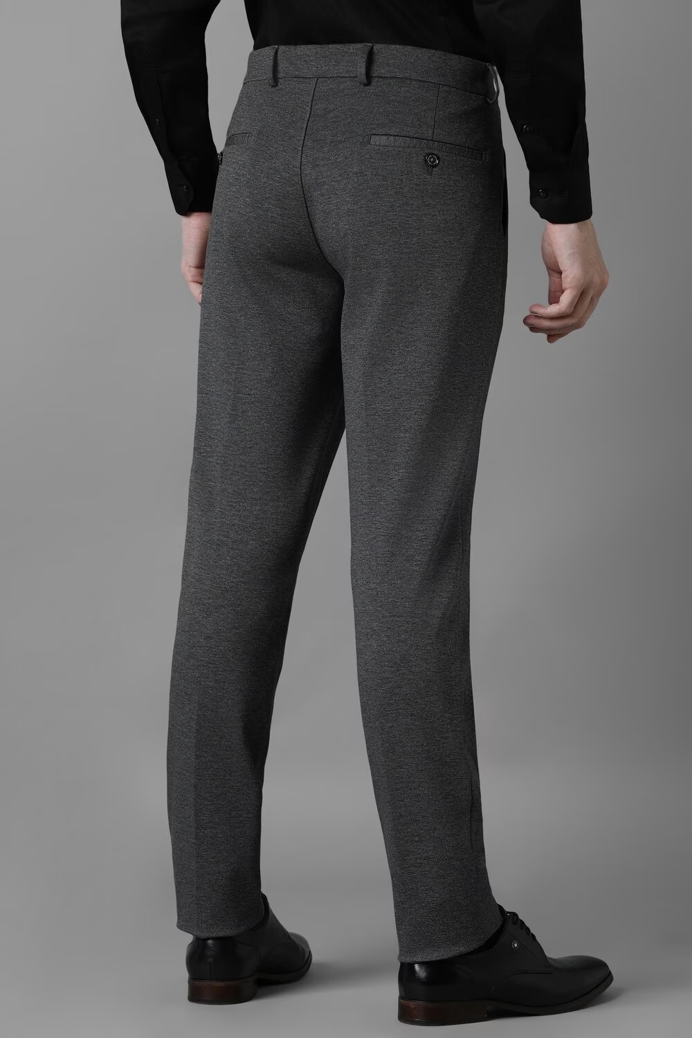 26869-men-grey-slim-fit-textured-flat-front-formal-trousers-grey-1.jpg