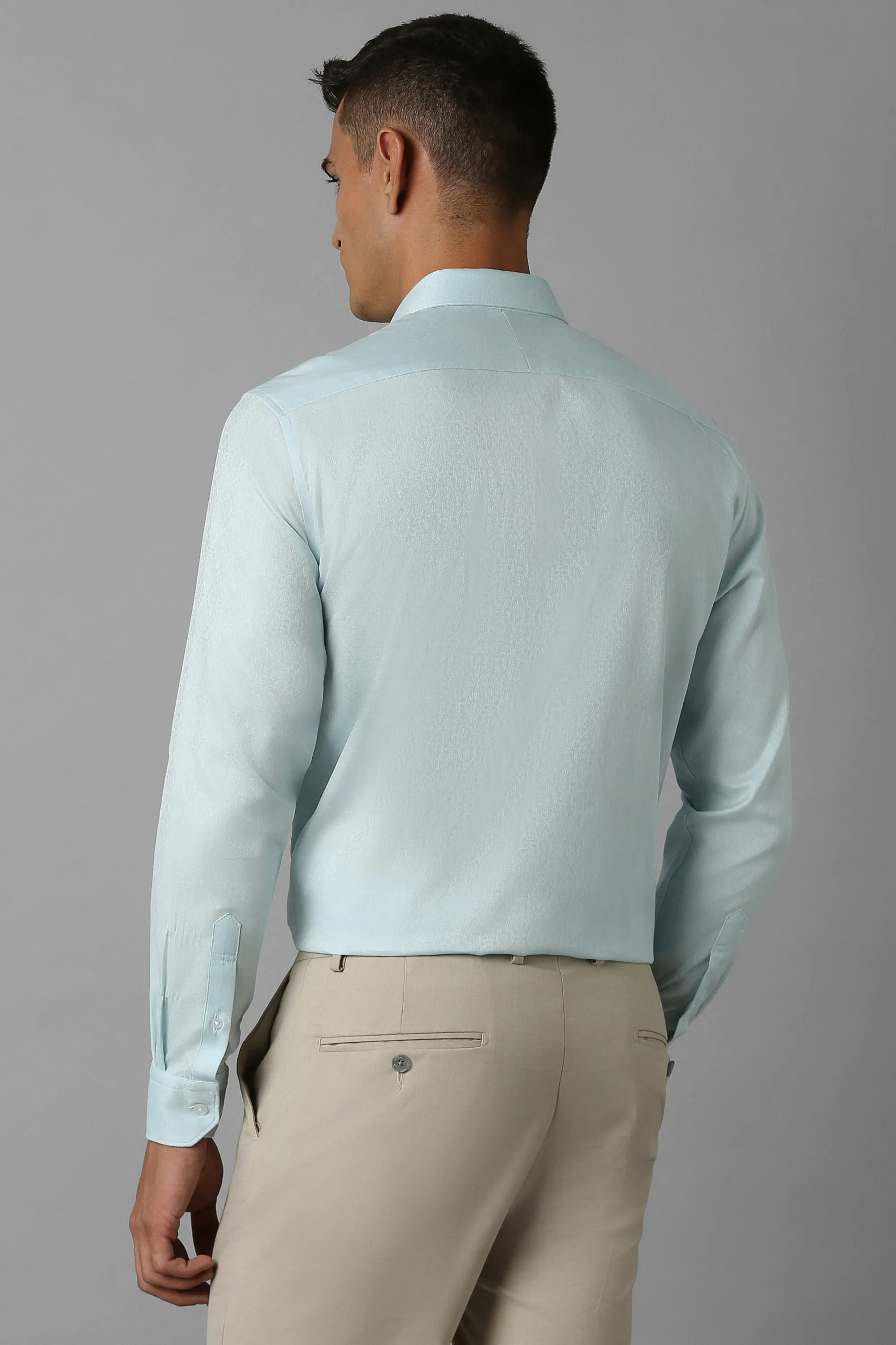 27032-men-blue-classic-fit-textured-full-sleeves-formal-shirt-blue-1.webp