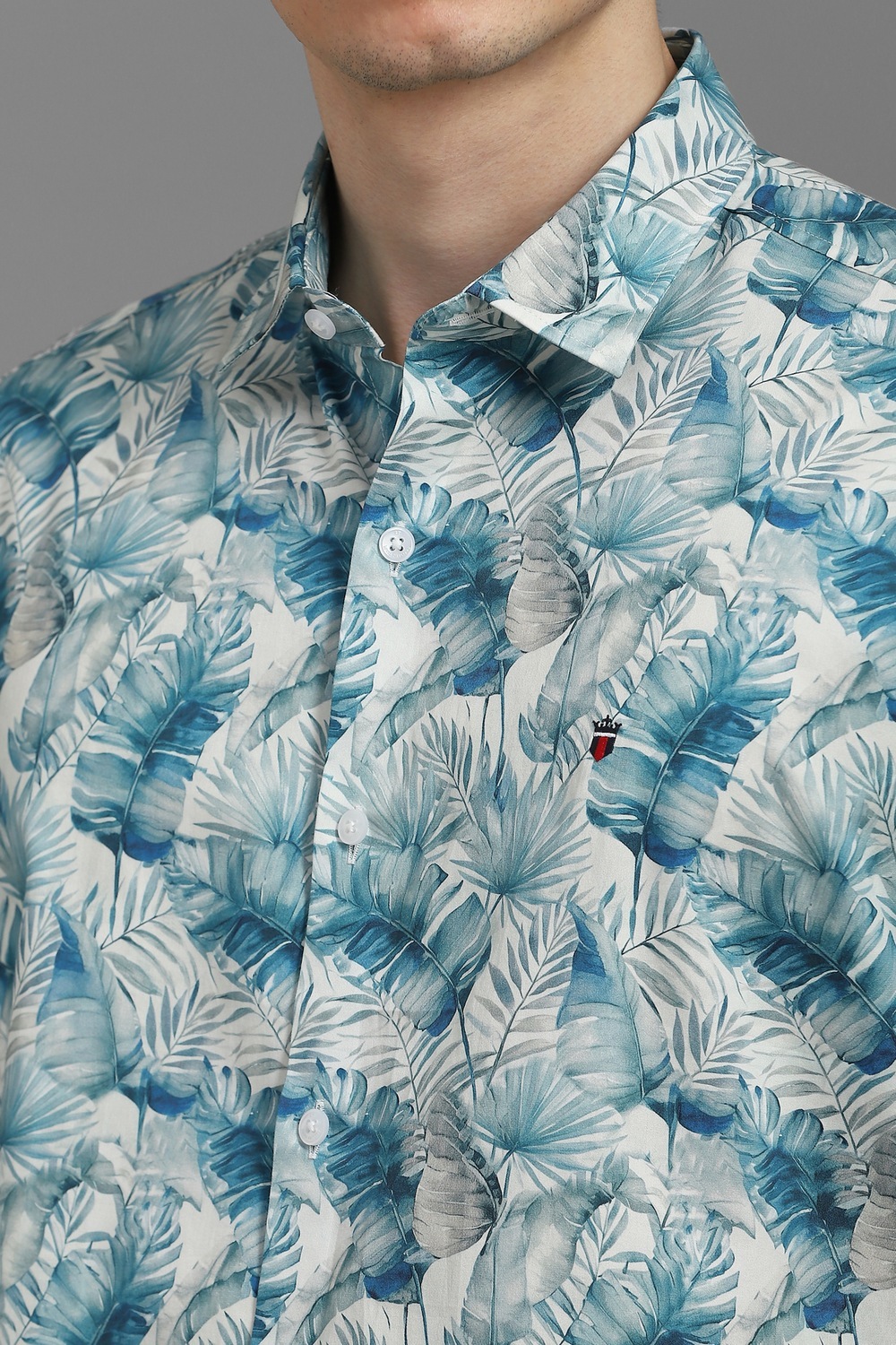 27300-men-blue-slim-fit-print-half-sleeves-casual-shirt-blue-1.jpg