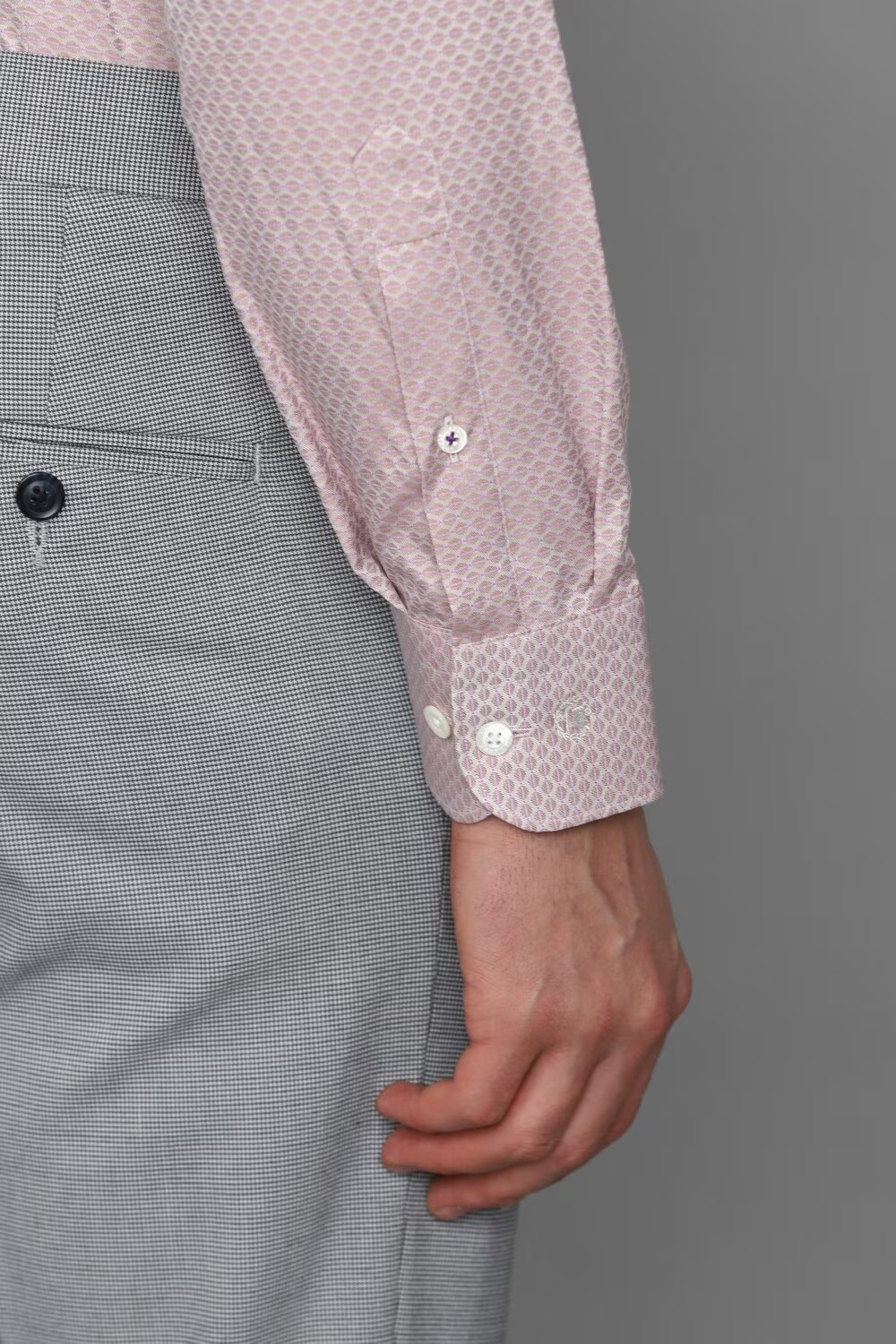 27309-men-pink-slim-fit-print-full-sleeves-formal-shirt-pink-1.jpg