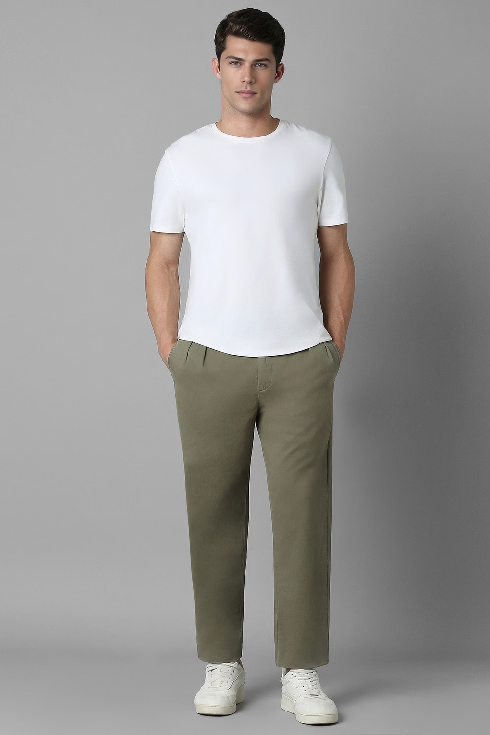 27370-men-olive-solid-pleated-casual-trousers-olive-1.jpg