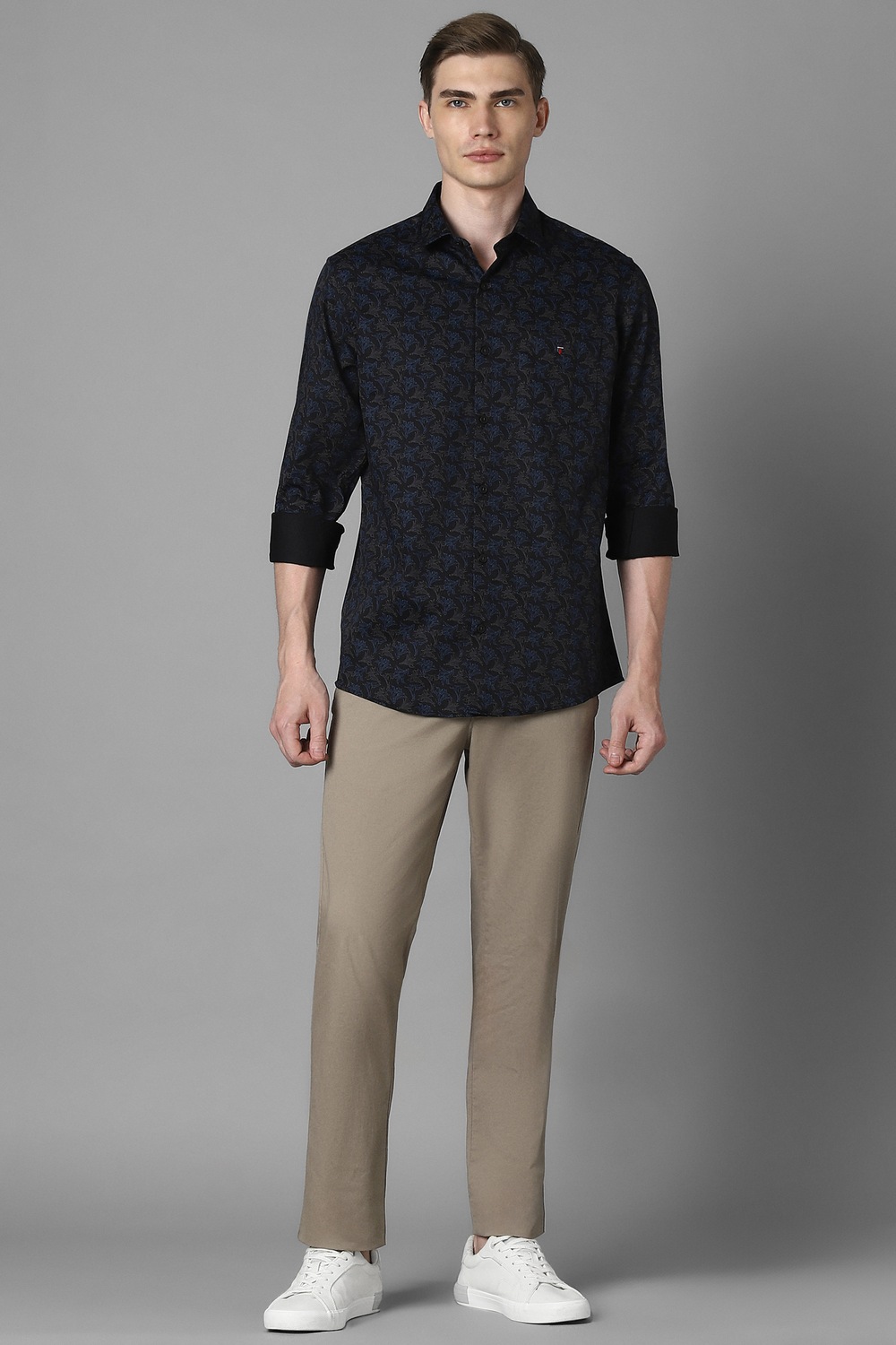 27558-men-navy-print-full-sleeves-casual-shirt-navy-1.jpg