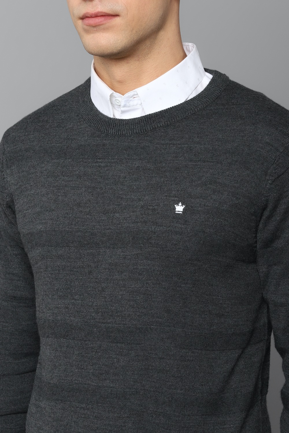 27640-men-grey-stripe-crew-neck-full-sleeves-sweater-grey-1.jpg