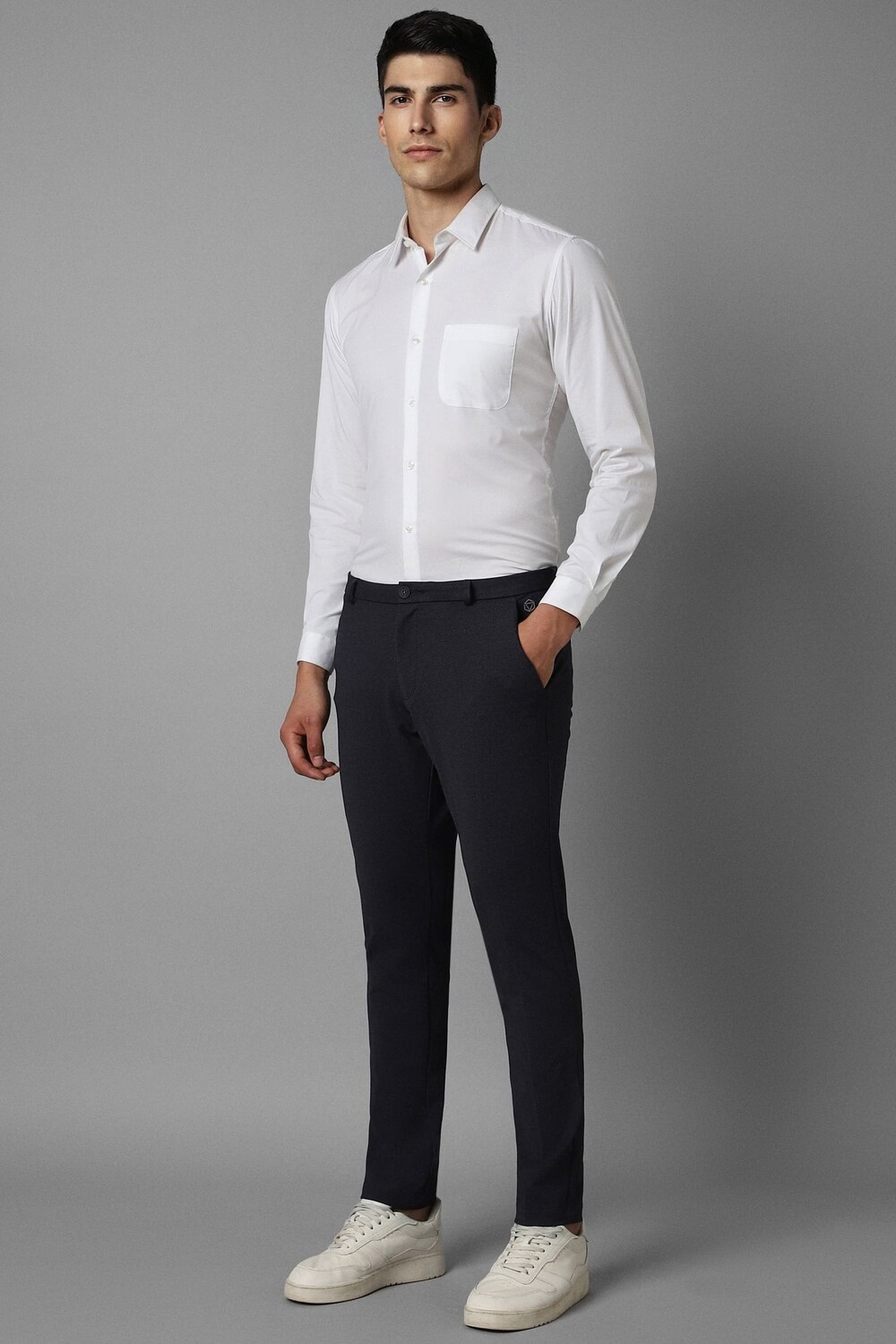 27682-men-navy-slim-fit-solid-flat-front-casual-trousers-navy-1.jpg