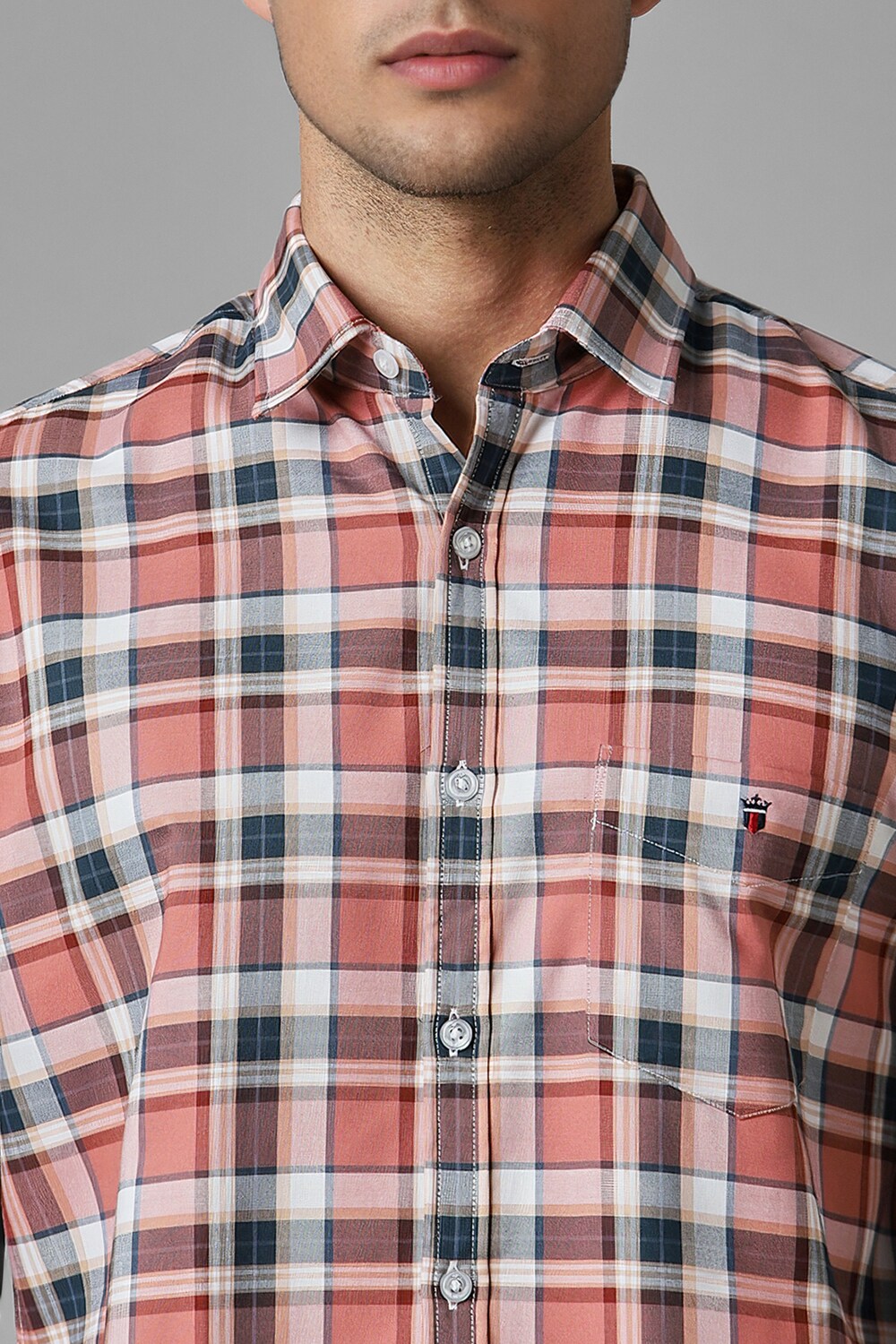 28202-men-peach-slim-fit-check-full-sleeves-casual-shirt-peach-1.jpg