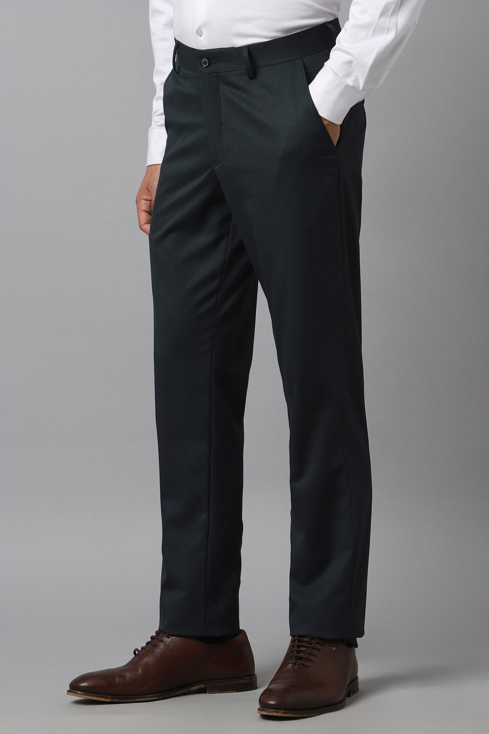 28379-men-green-slim-fit-textured-flat-front-formal-trousers-green-1.jpg