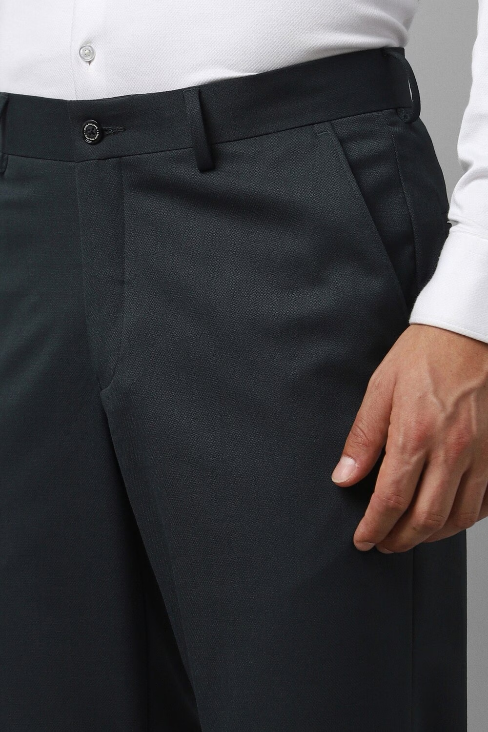 28379-men-green-slim-fit-textured-flat-front-formal-trousers-green-1.jpg