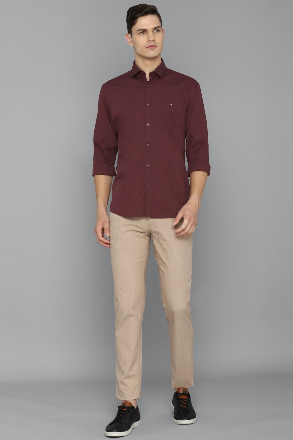 2839-men-maroon-slim-fit-solid-full-sleeves-casual-shirt-maroon-1.jpg