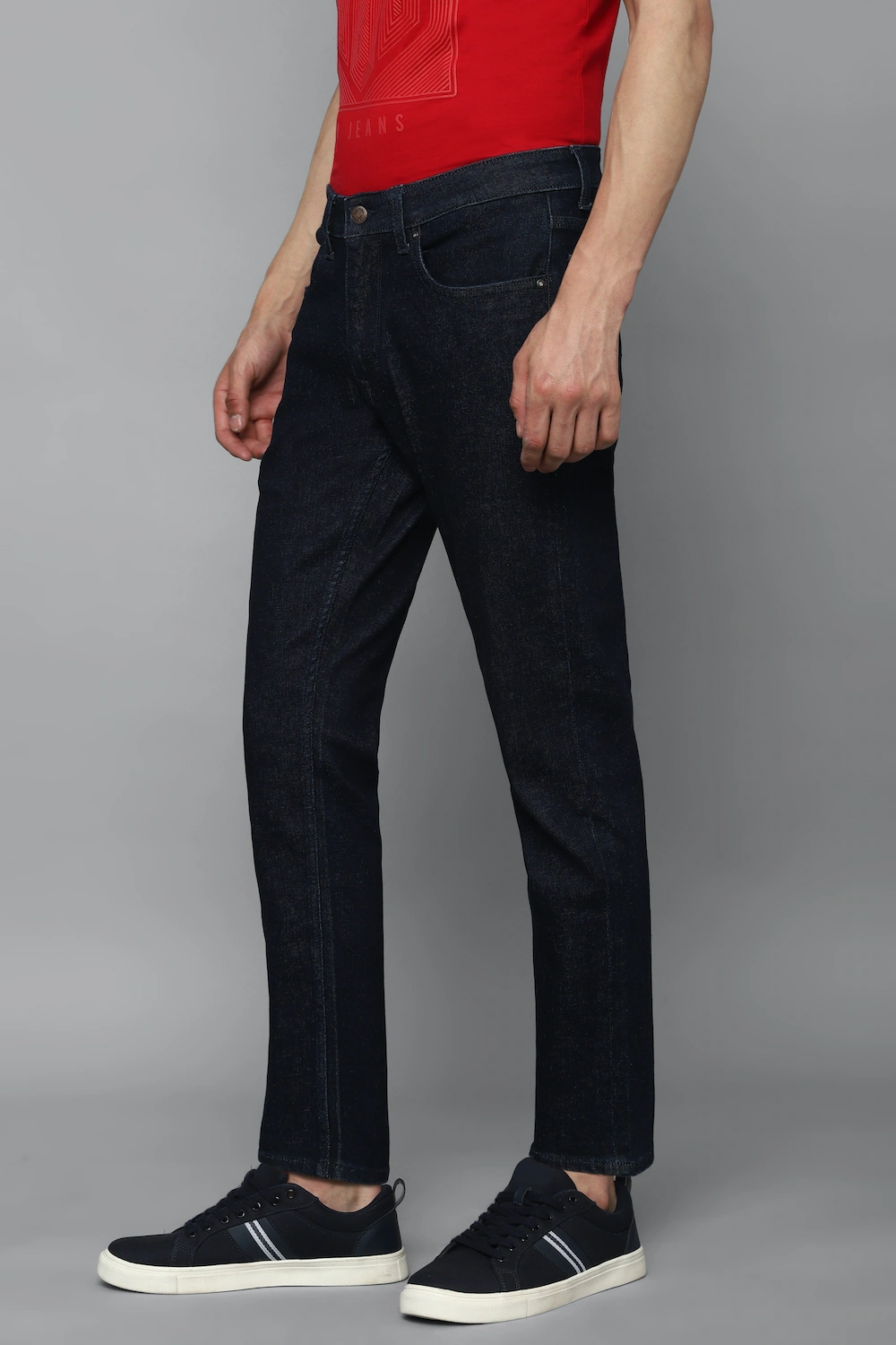 28443-men-navy-dark-smart-fit-jeans-navy-1.webp