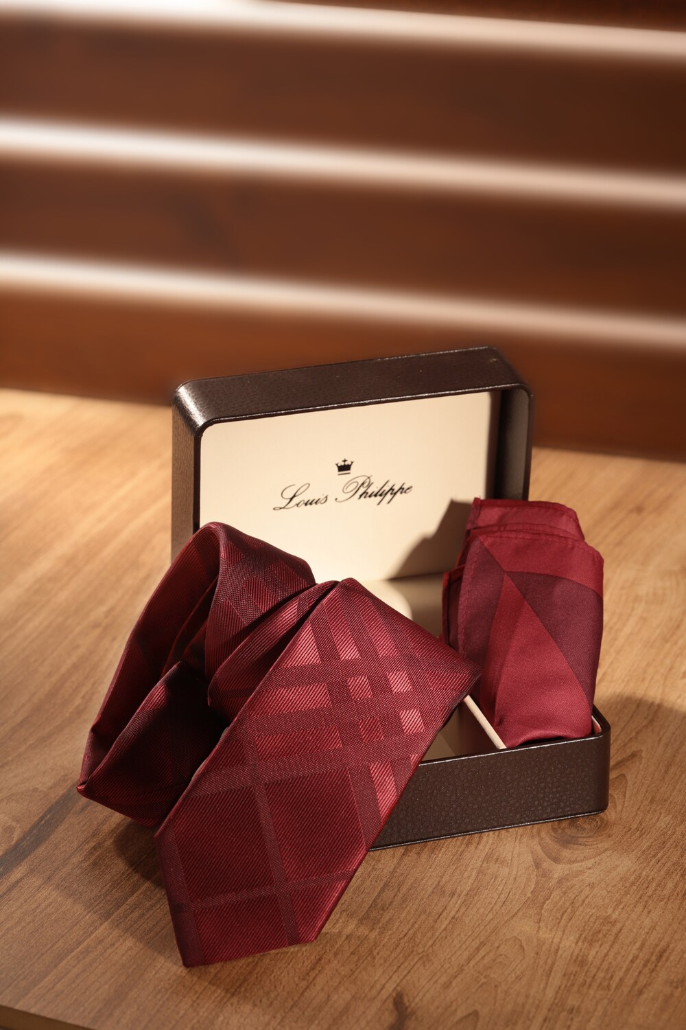 Men Maroon Embroidered Tie and Pocket Square-Maroon 1 28738-men-maroon-embroidered-tie-and-pocket-square-maroon-1.jpg