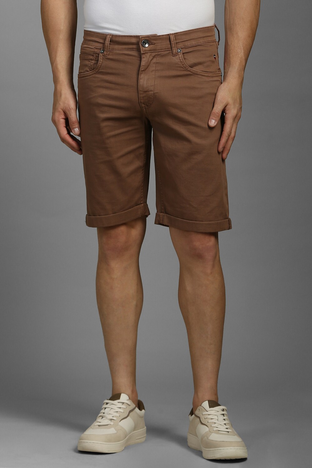 29230-men-brown-solid-slim-fit-shorts-brown-1.jpg