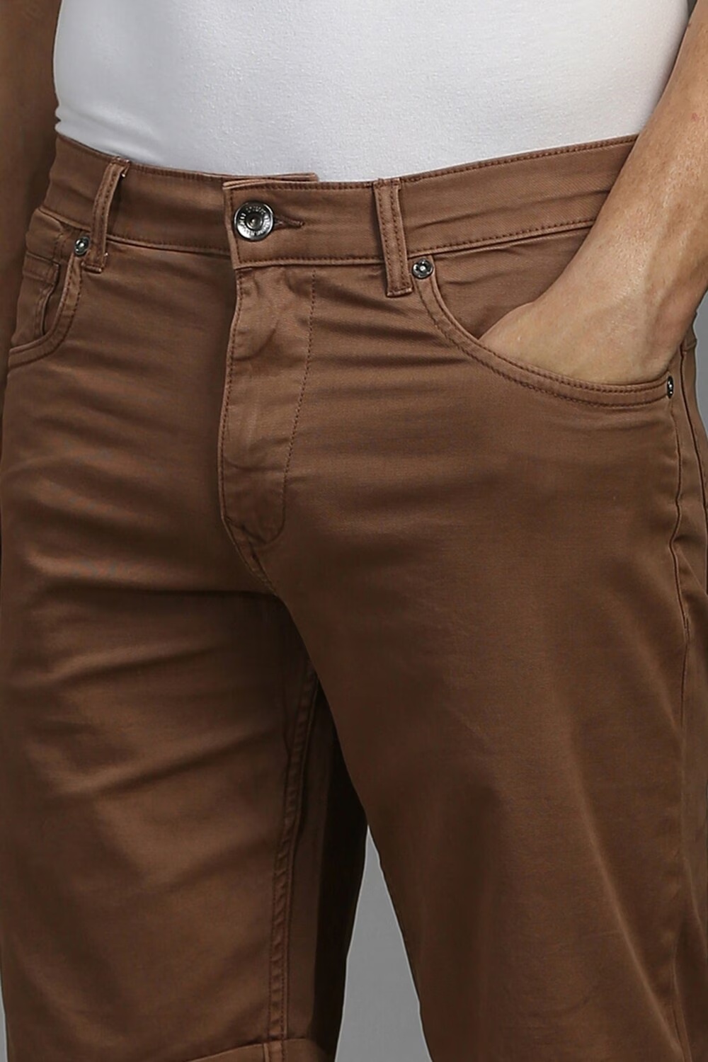 29230-men-brown-solid-slim-fit-shorts-brown-1.jpg