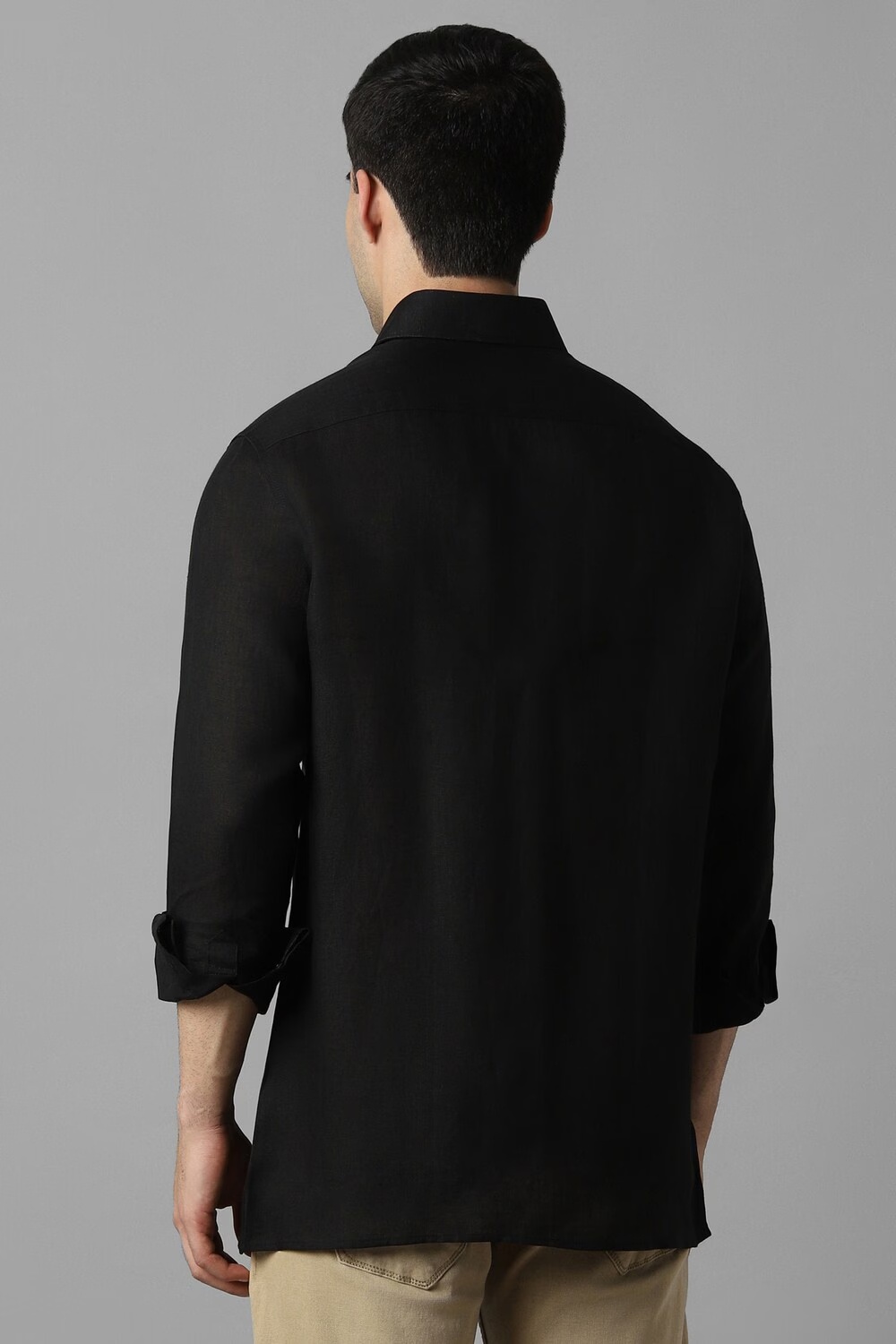 29251-men-black-classic-fit-textured-full-sleeves-formal-shirt-black-1.jpg