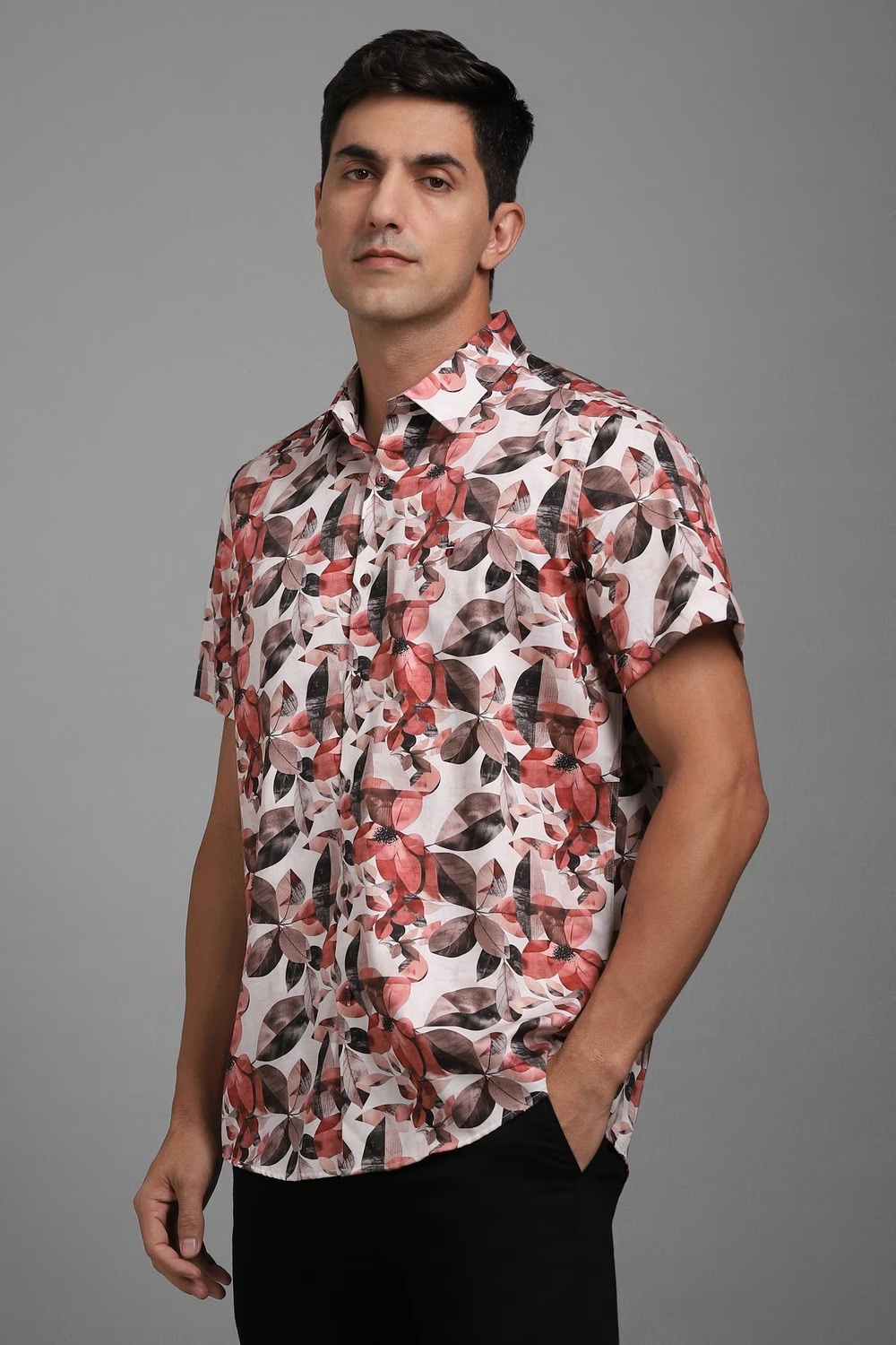 29276-men-white-slim-fit-print-half-sleeves-casual-shirt-white-1.jpg