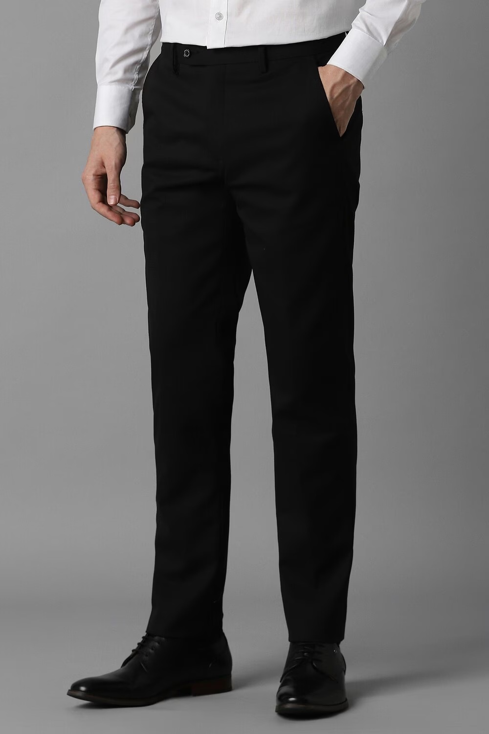 29391-men-black-super-slim-fit-solid-flat-front-formal-trousers-black-1.jpg