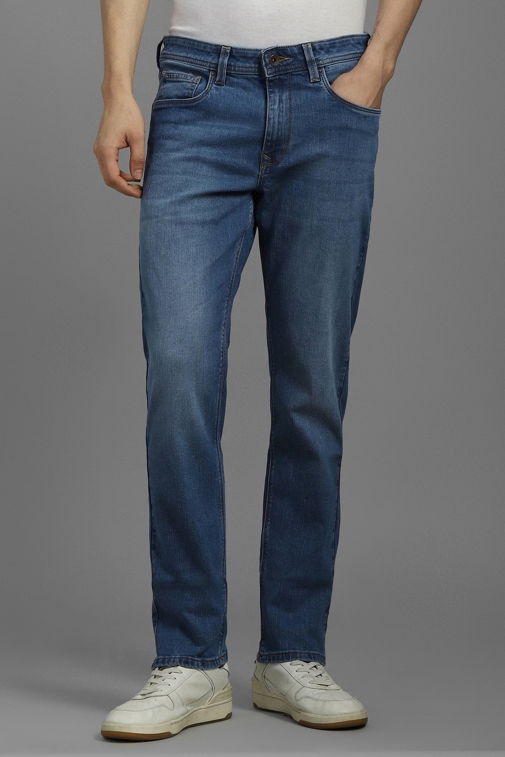 30215-men-blue-mid-slim-fit-jeans-blue-1.jpg