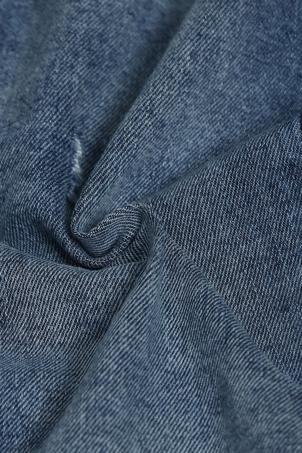 30253-men-blue-mid-slim-fit-jeans-blue-1.jpg