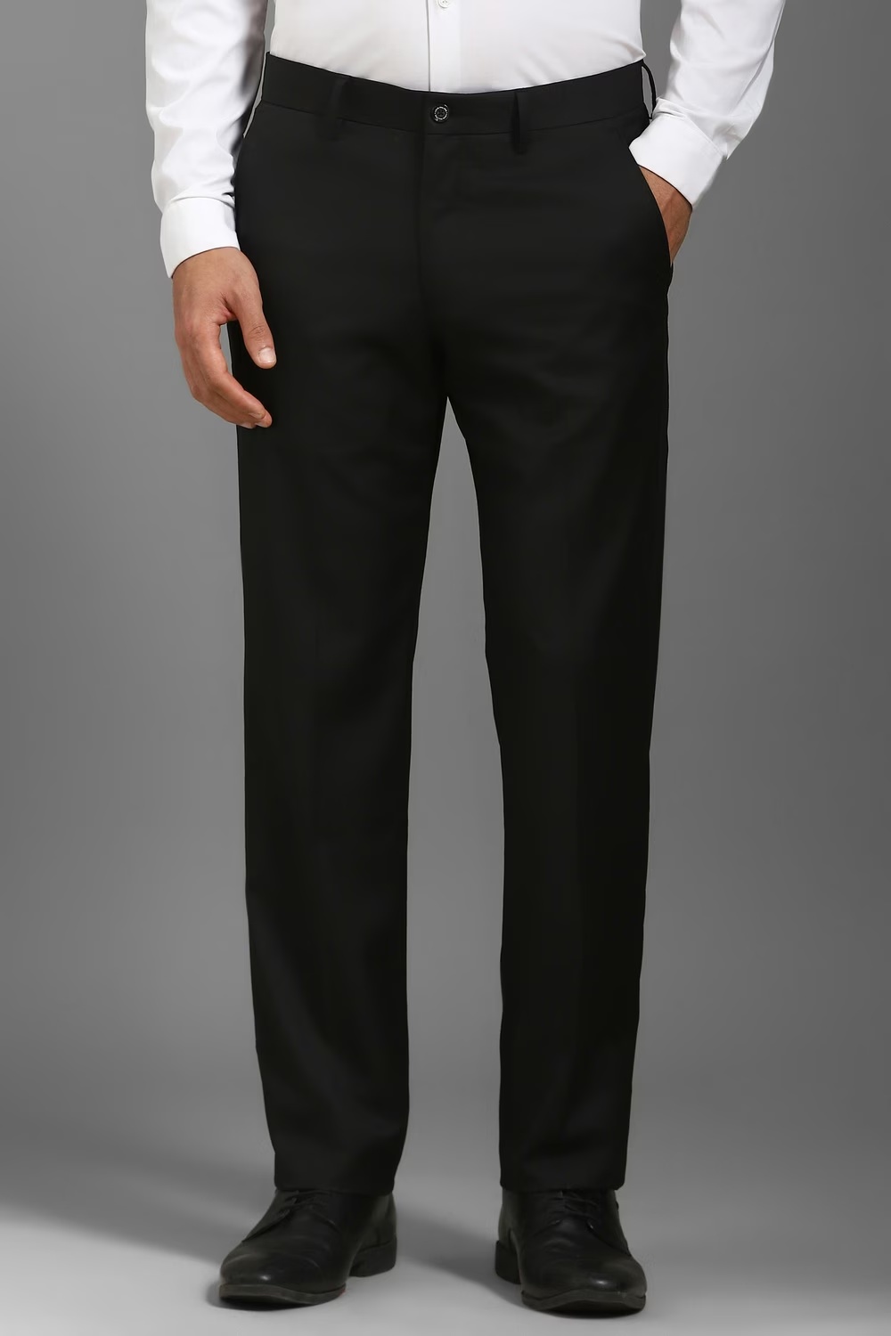 Men Black Regular Fit Solid Flat Front Formal Trousers-Black