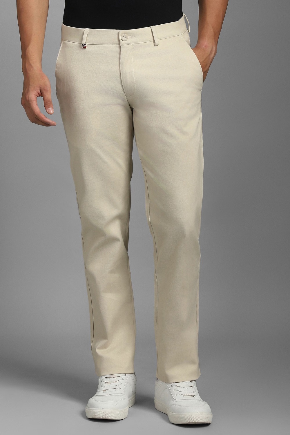 Men Cream Solid Flat Front Casual Trousers-Cream