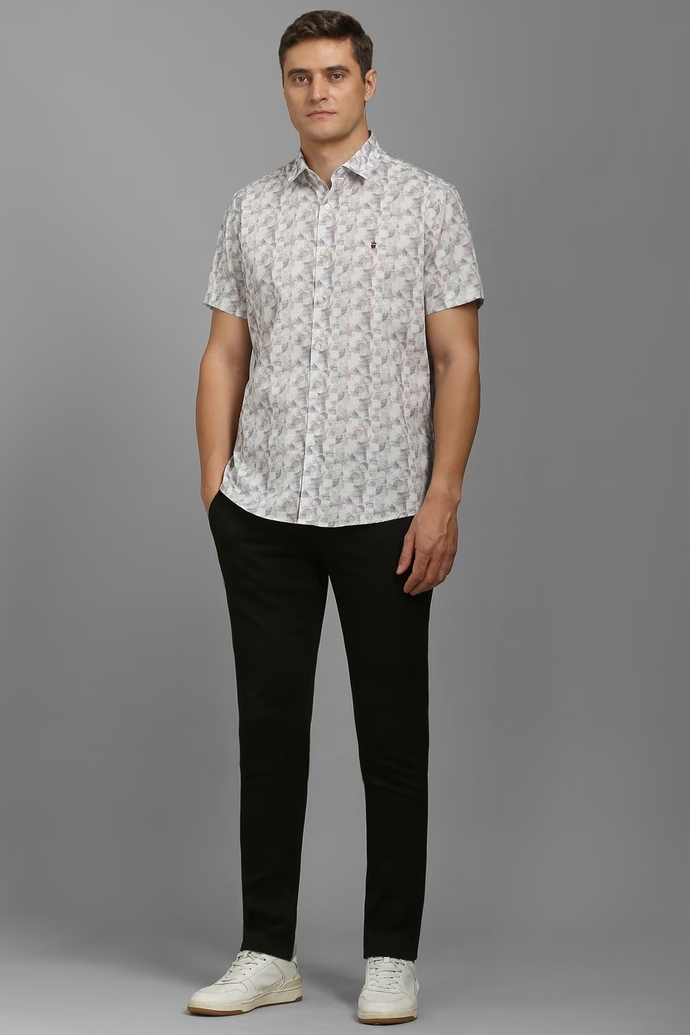 30963-men-white-slim-fit-print-half-sleeves-casual-shirt-white-1.jpg