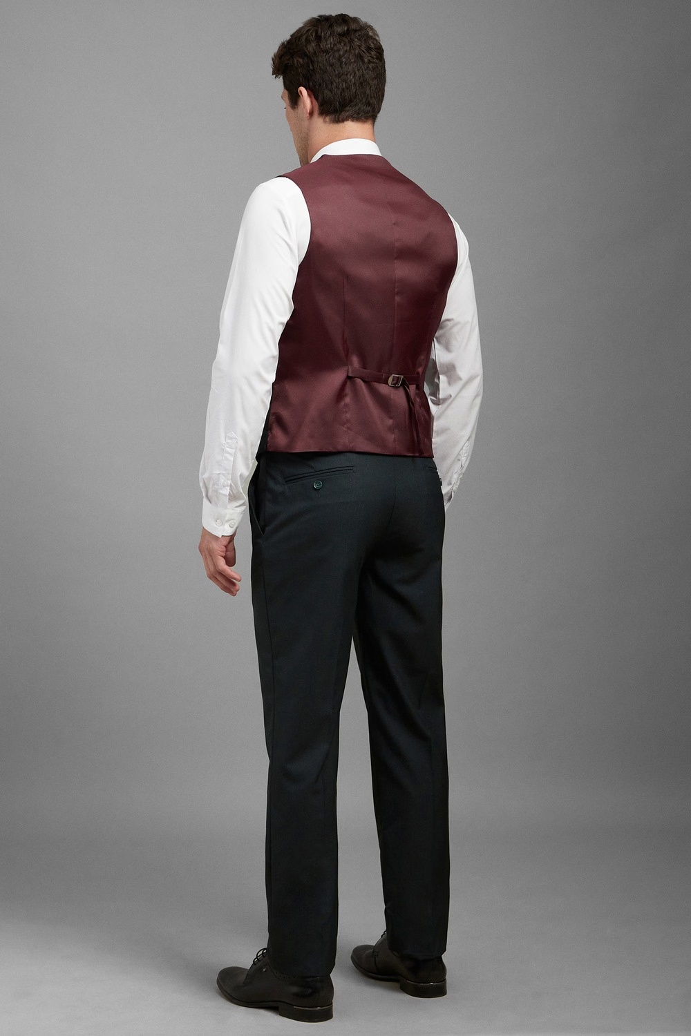 31475-men-green-slim-fit-solid-formal-three-piece-suit-green-1.jpg