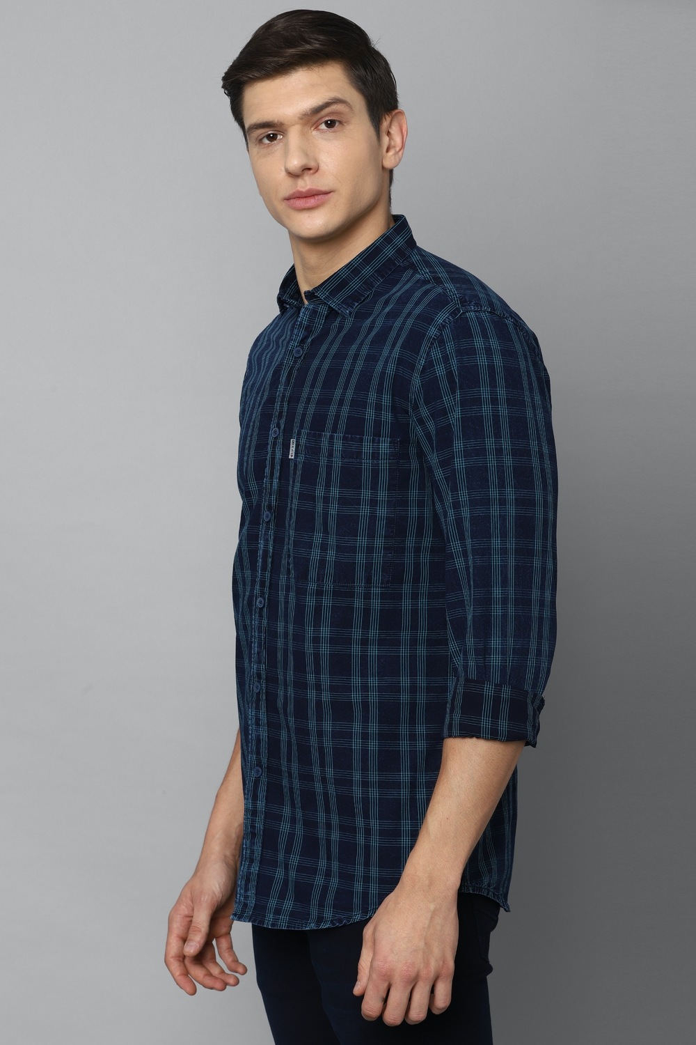 31685-men-navy-super-slim-fit-check-full-sleeves-casual-shirt-navy-1.jpg