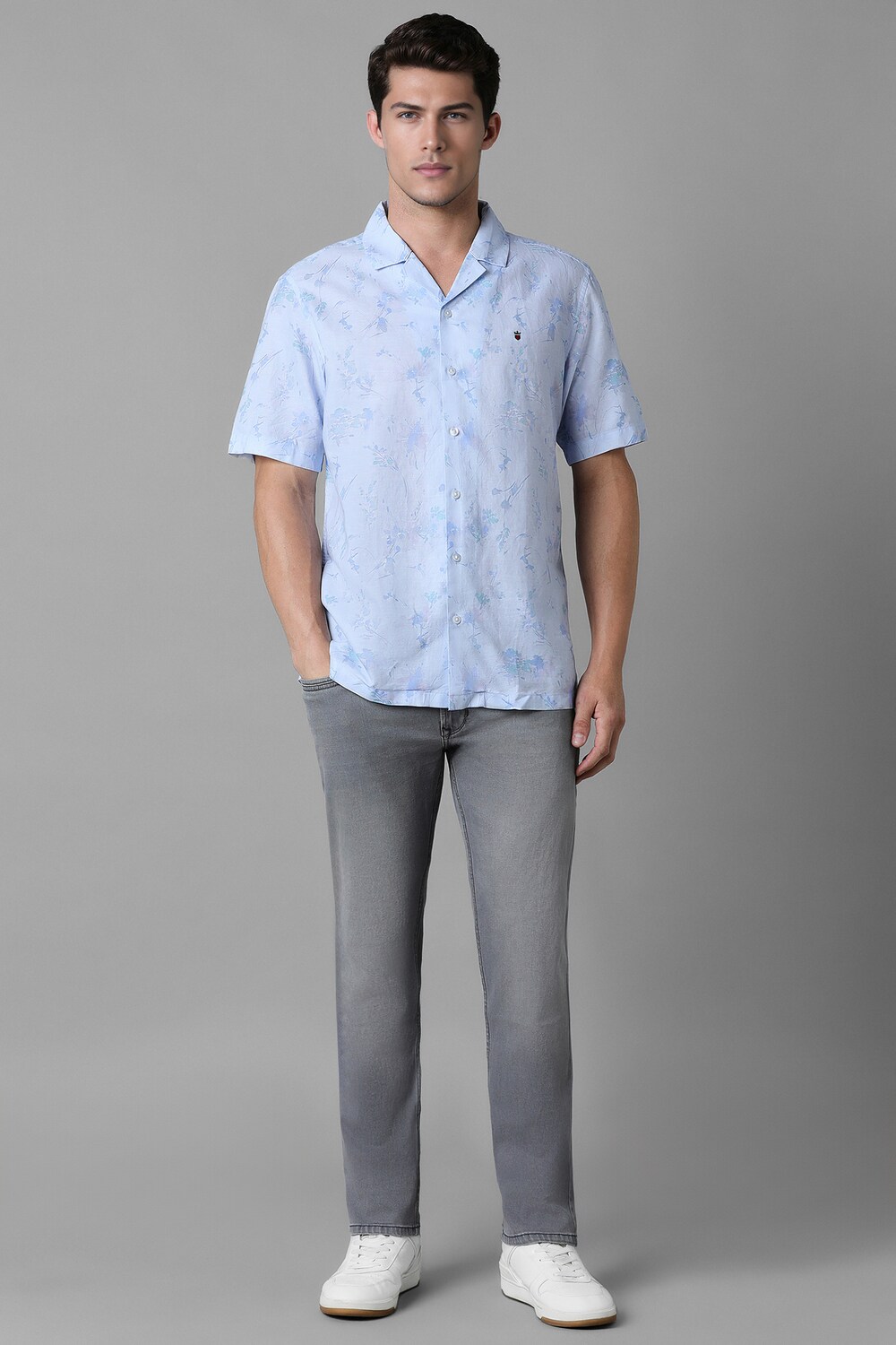 31810-men-blue-slim-fit-print-half-sleeves-casual-shirt-blue-1.jpg