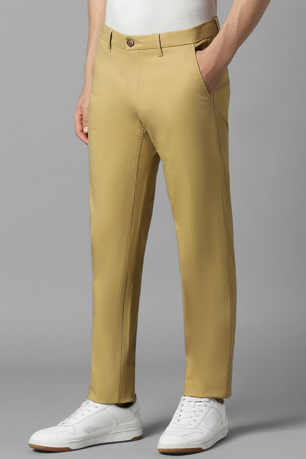 31825-men-khaki-slim-fit-solid-flat-front-casual-trousers-khaki-1.jpg