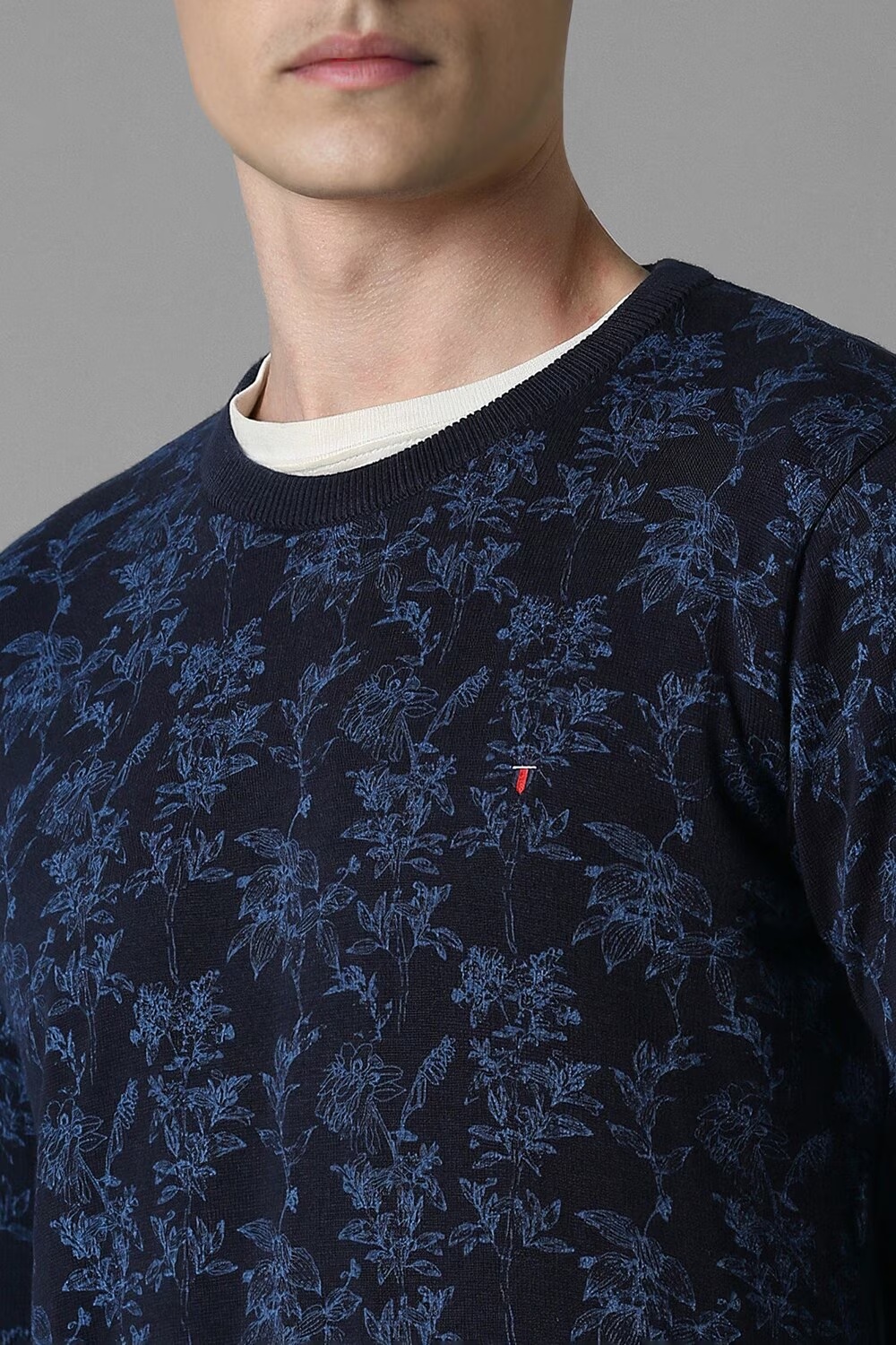 32123-men-navy-print-crew-neck-full-sleeves-sweater-navy-1.jpg