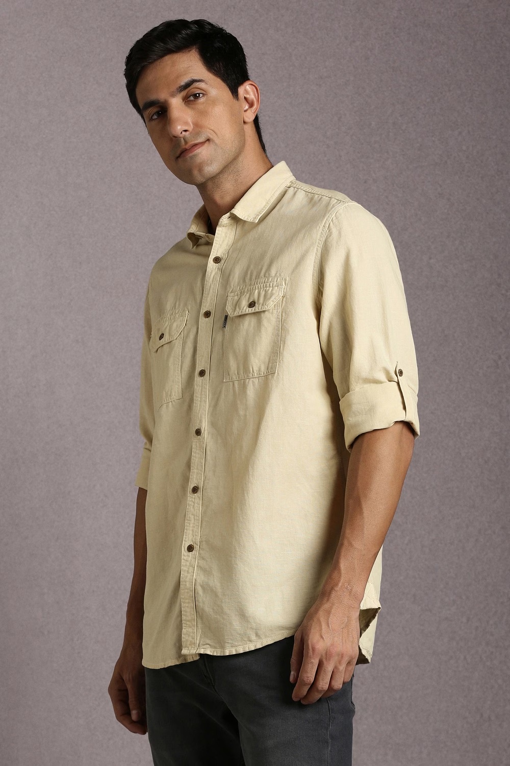 32180-men-beige-solid-full-sleeves-casual-shirt-beige-1.jpg