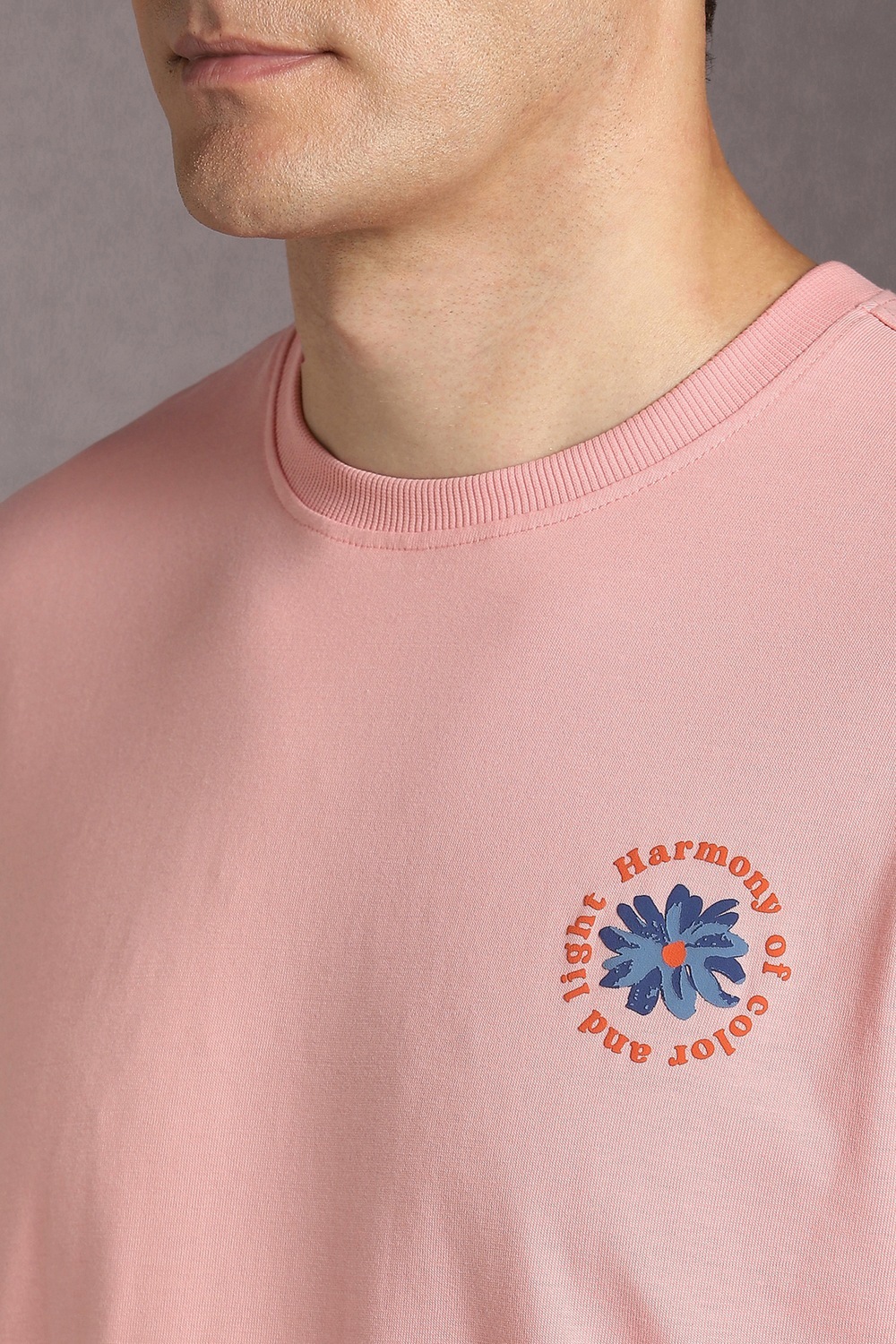 32236-men-pink-graphic-print-crew-neck-t-shirt-pink-1.jpg