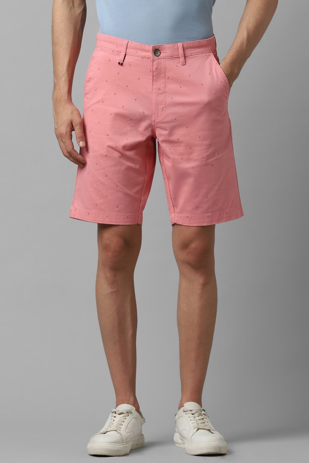 32410-men-pink-solid-slim-fit-shorts-pink-1.jpg