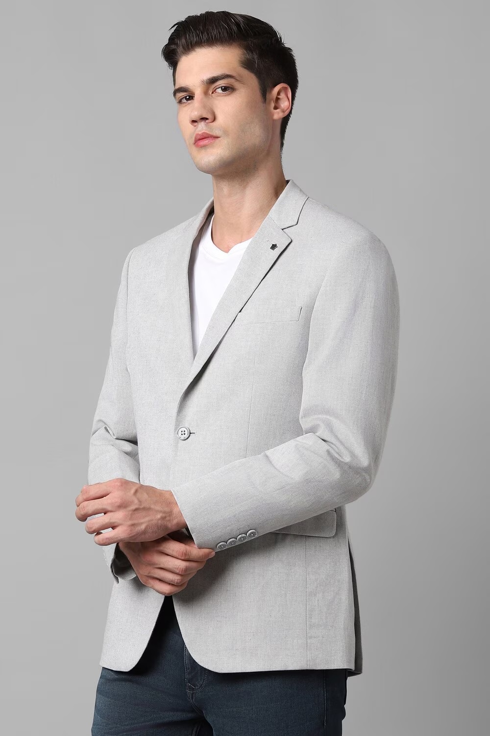 32471-men-grey-slim-fit-solid-formal-blazer-grey-1.jpg