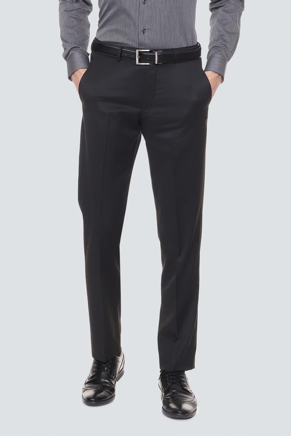 Men Black Regular Fit Solid Flat Front Formal Trousers-Black