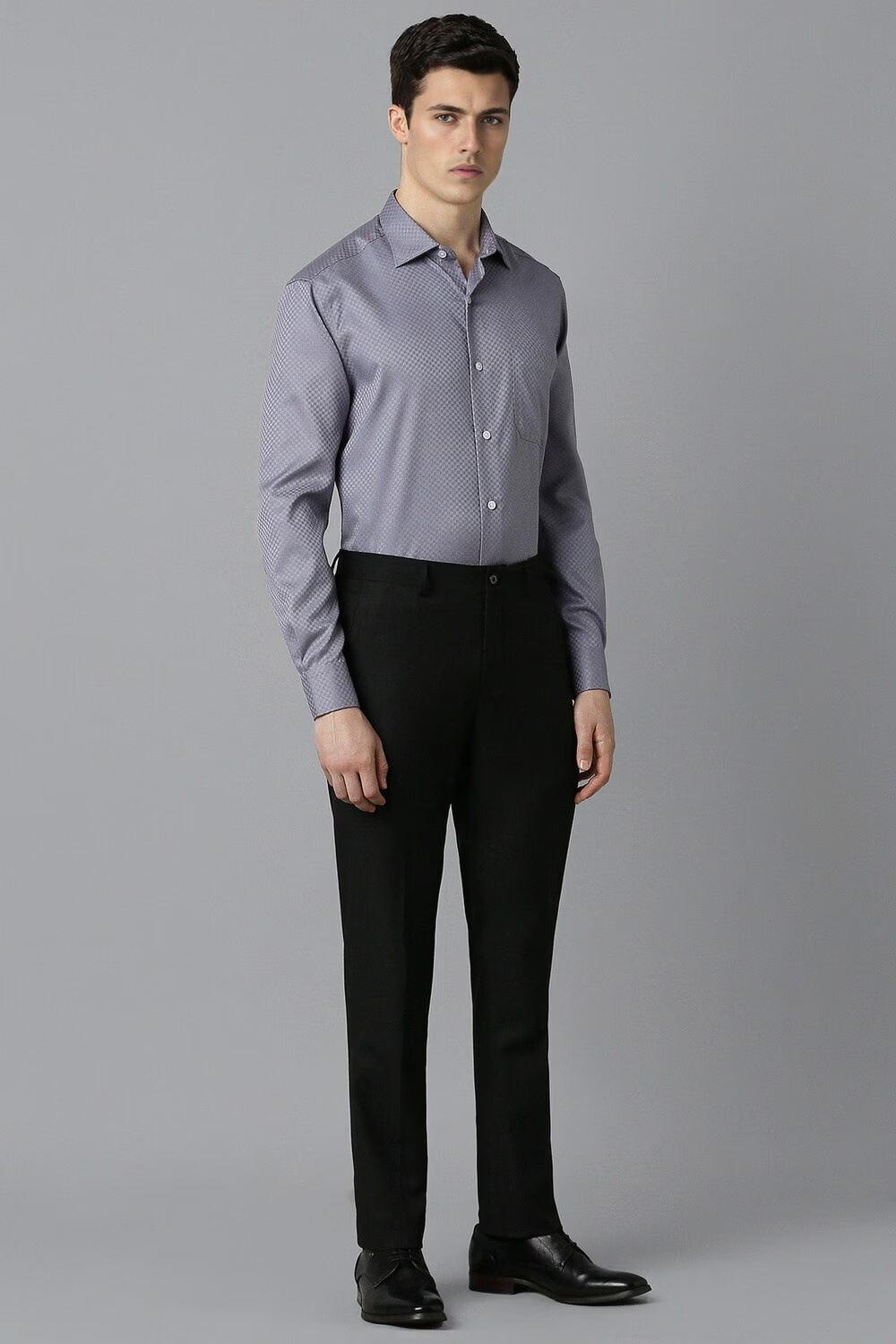 32496-men-grey-classic-fit-textured-full-sleeves-formal-shirt-grey-1.jpg