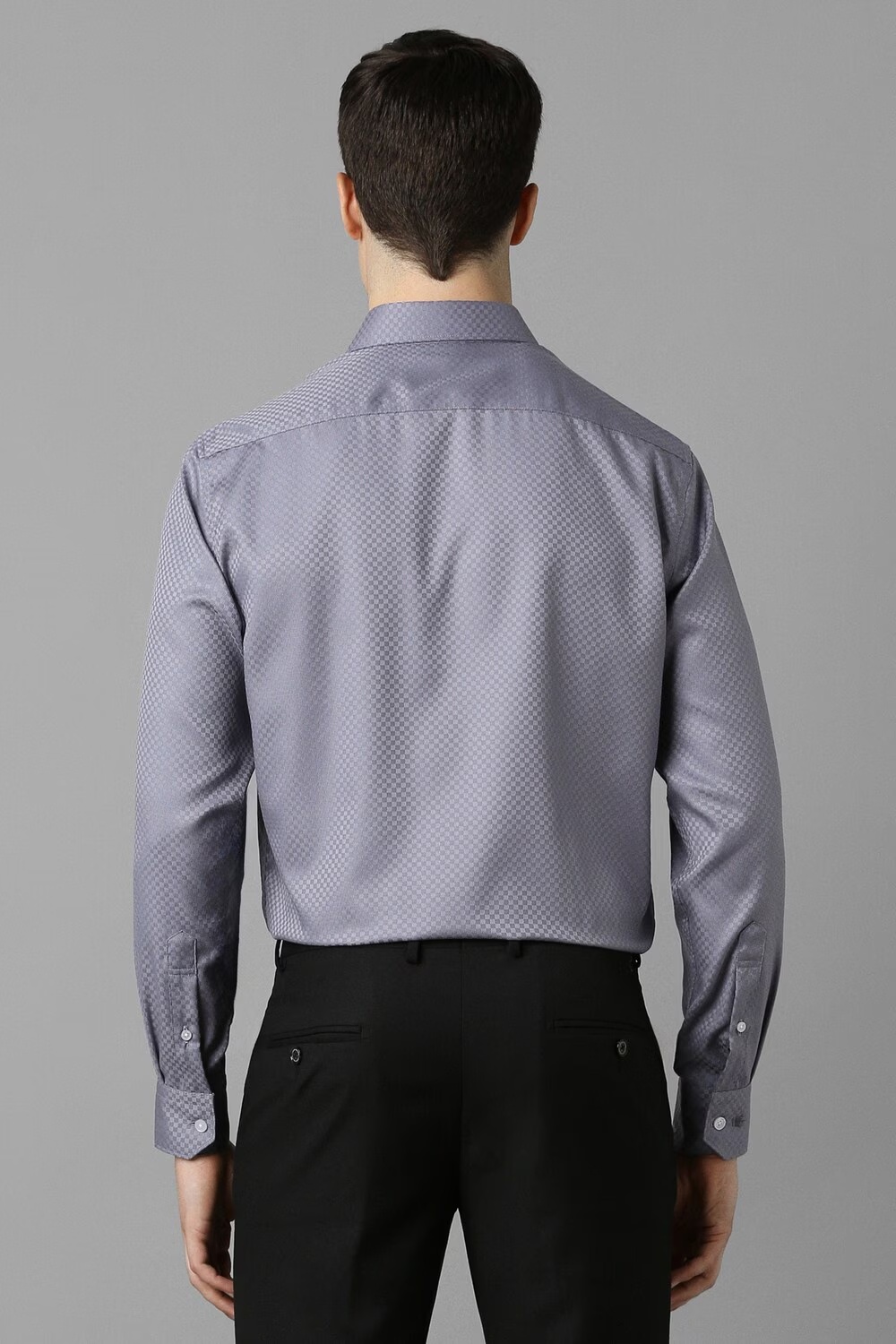 32496-men-grey-classic-fit-textured-full-sleeves-formal-shirt-grey-1.jpg