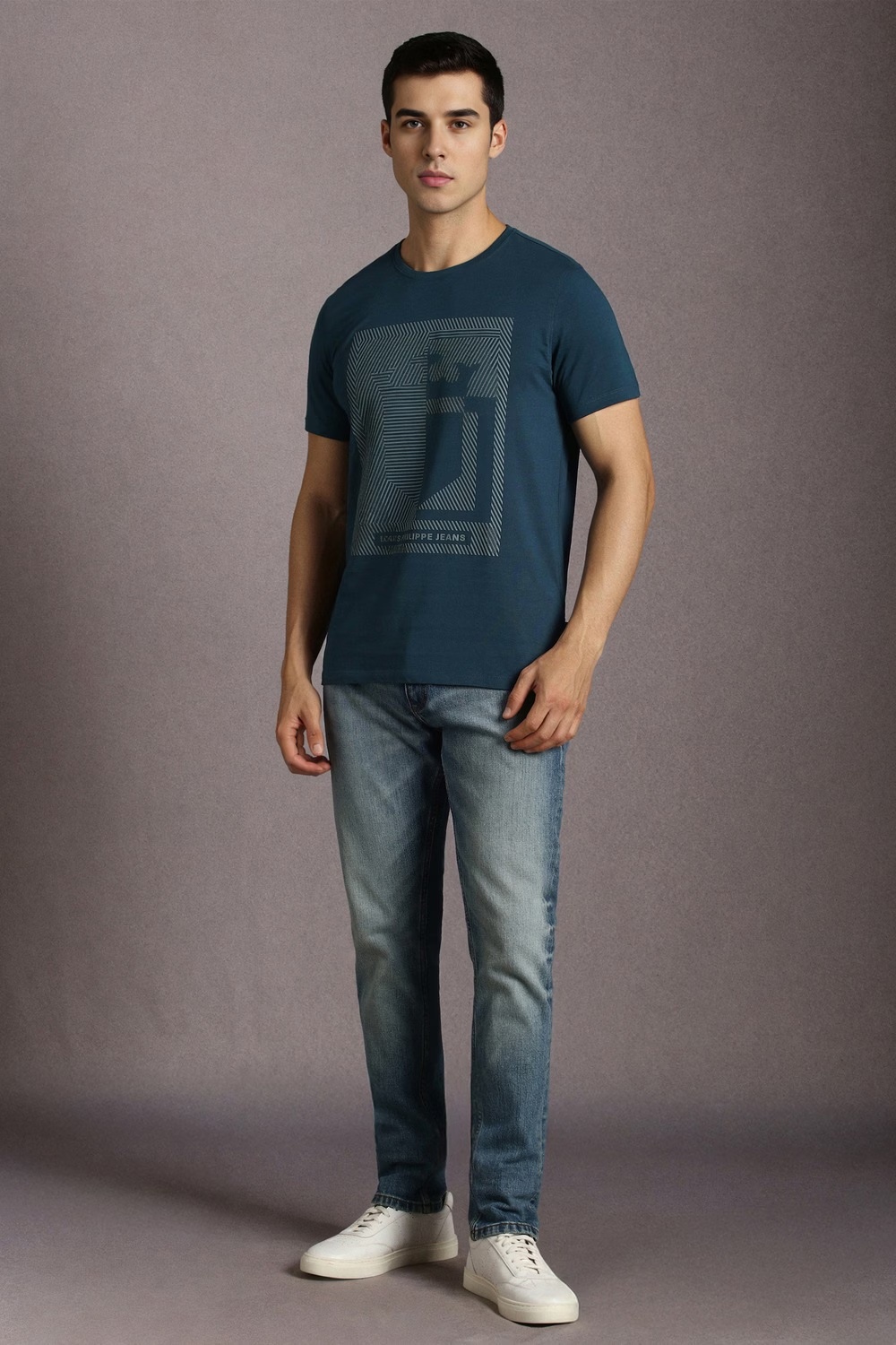 32826-men-navy-graphic-print-crew-neck-t-shirt-navy-1.jpg
