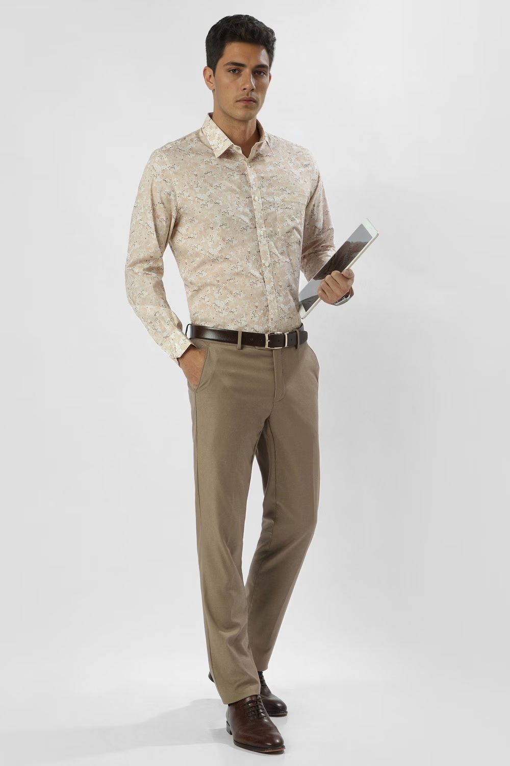Men Beige Classic Fit Print Full Sleeves Formal Shirt-Beige