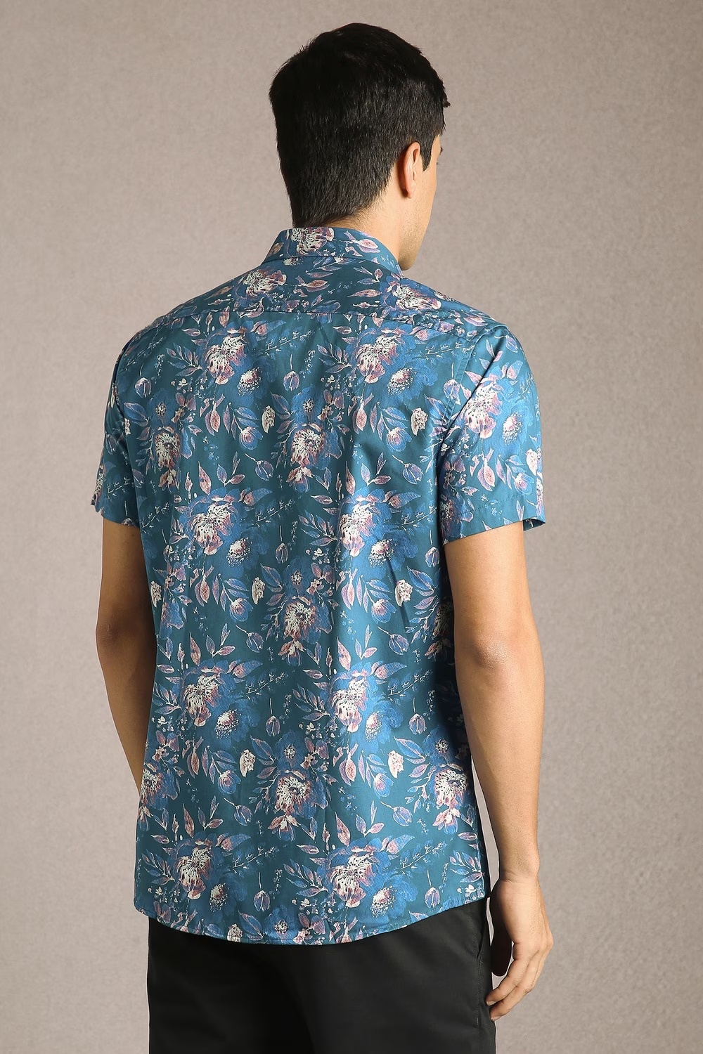 33327-men-blue-print-half-sleeves-casual-shirt-blue-1.jpg