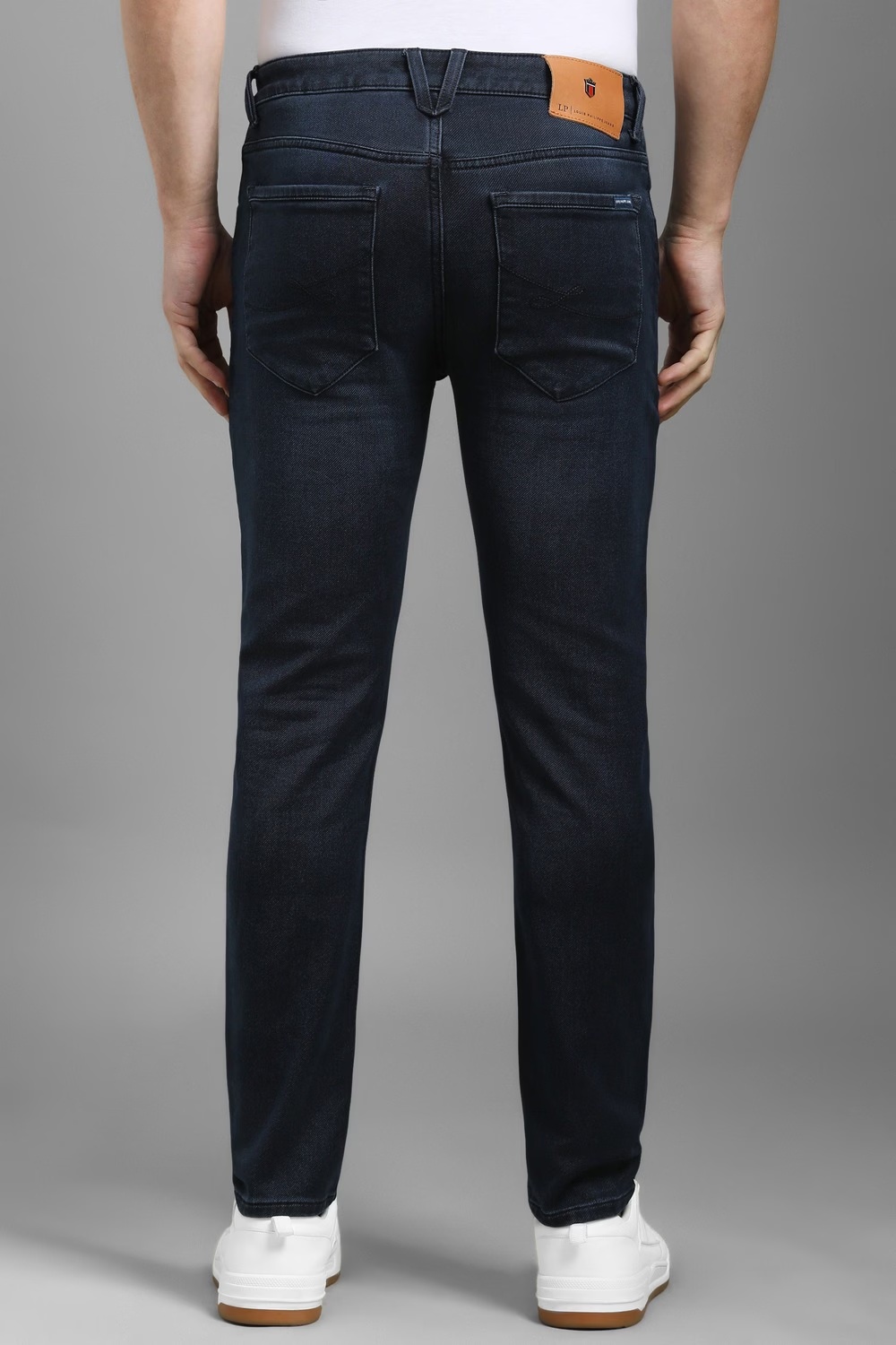 33679-men-navy-light-smart-fit-jeans-navy-1.jpg