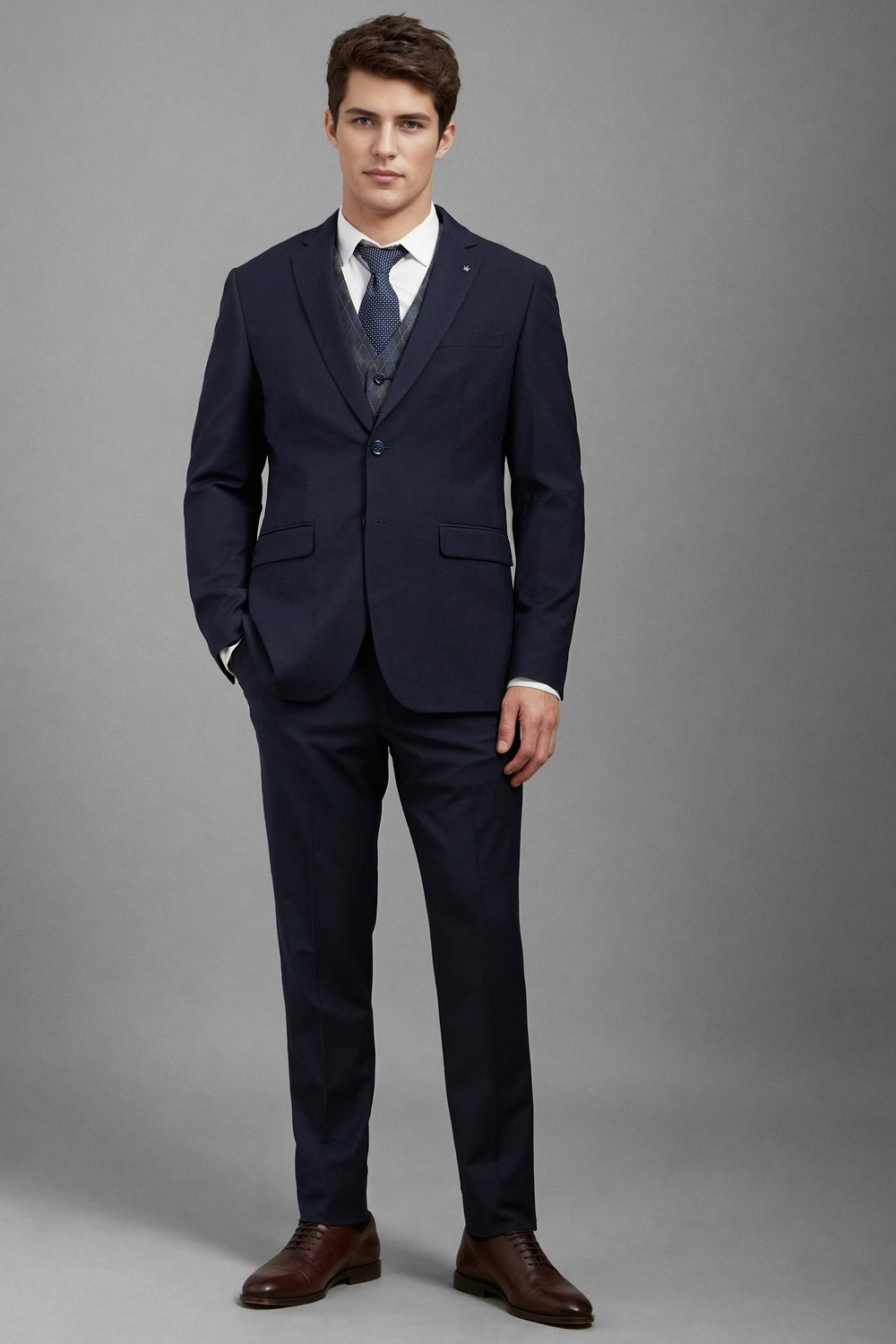 Men Navy Slim Fit Solid Formal Three Piece Suit-Navy
