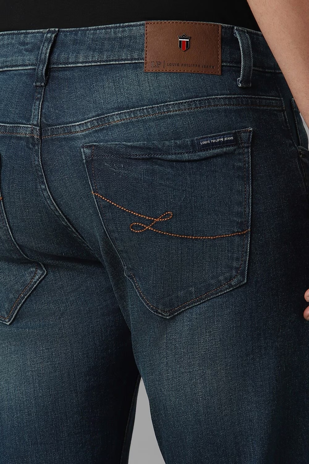 3400-men-navy-dark-slim-fit-jeans-navy-1.jpg