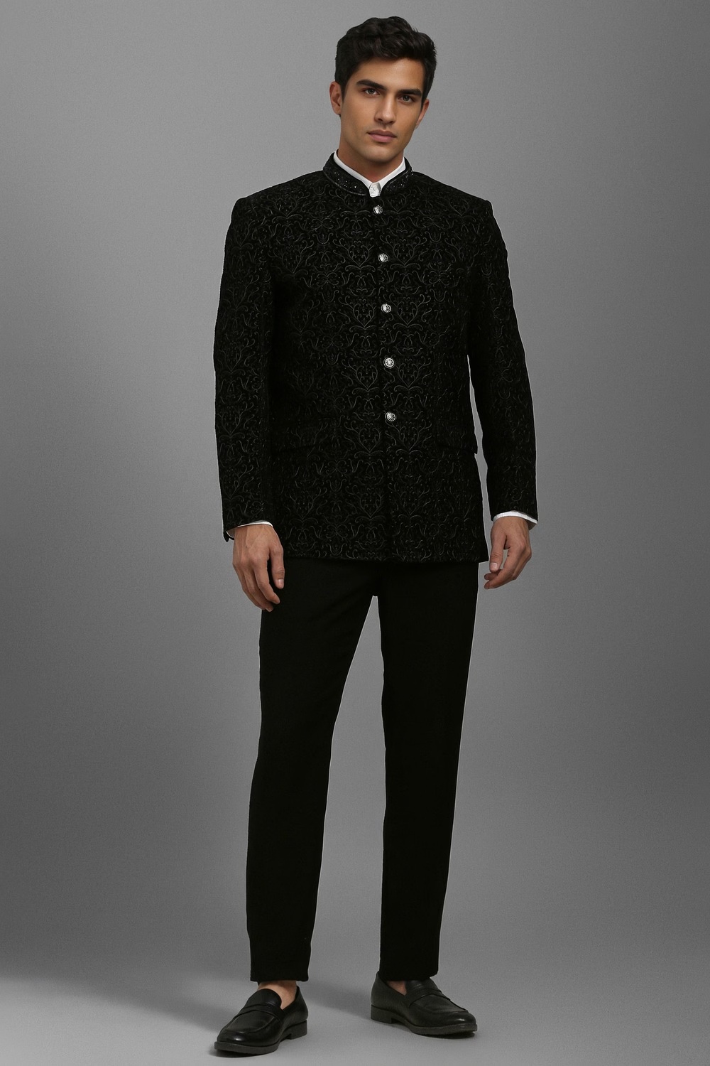 Men Black Regular Fit Embroidered Formal Two Piece Suit-Black