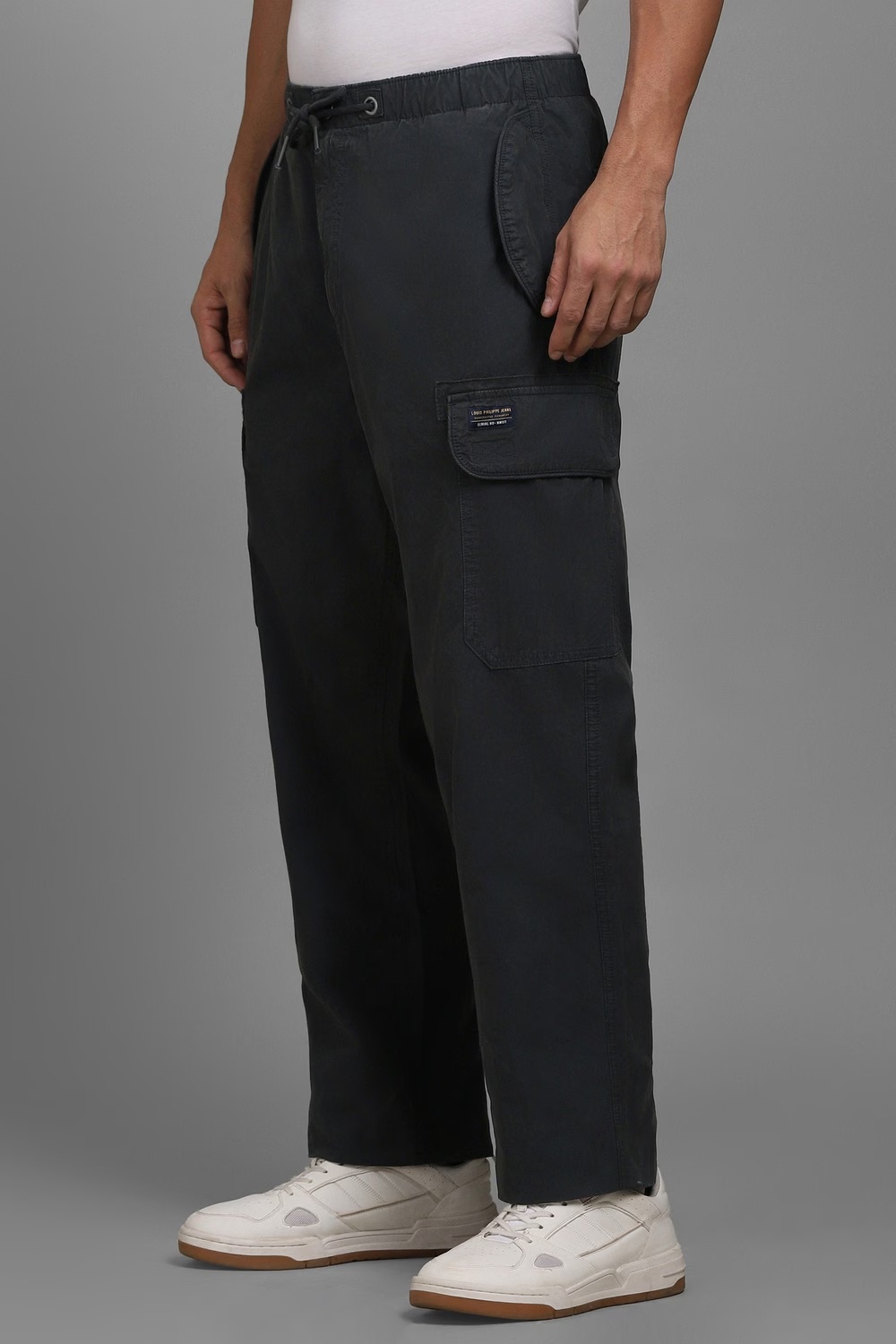 34318-men-grey-regular-fit-solid-flat-front-casual-trousers-grey-1.jpg