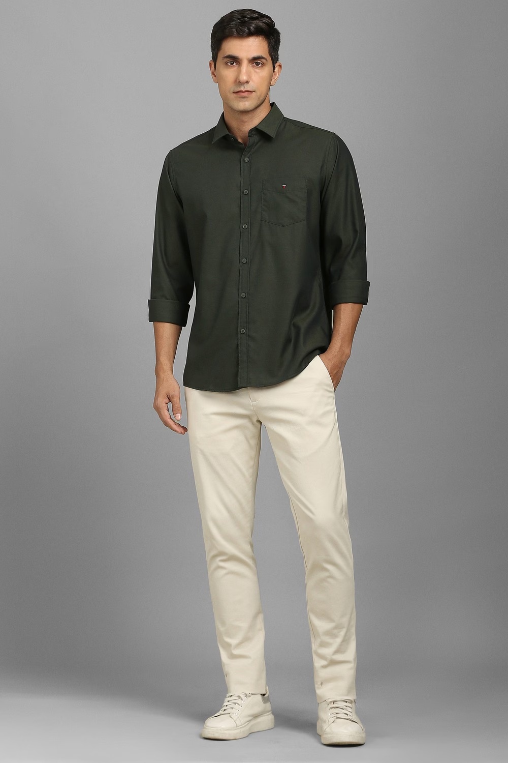 34643-men-green-textured-full-sleeves-casual-shirt-green-1.jpg