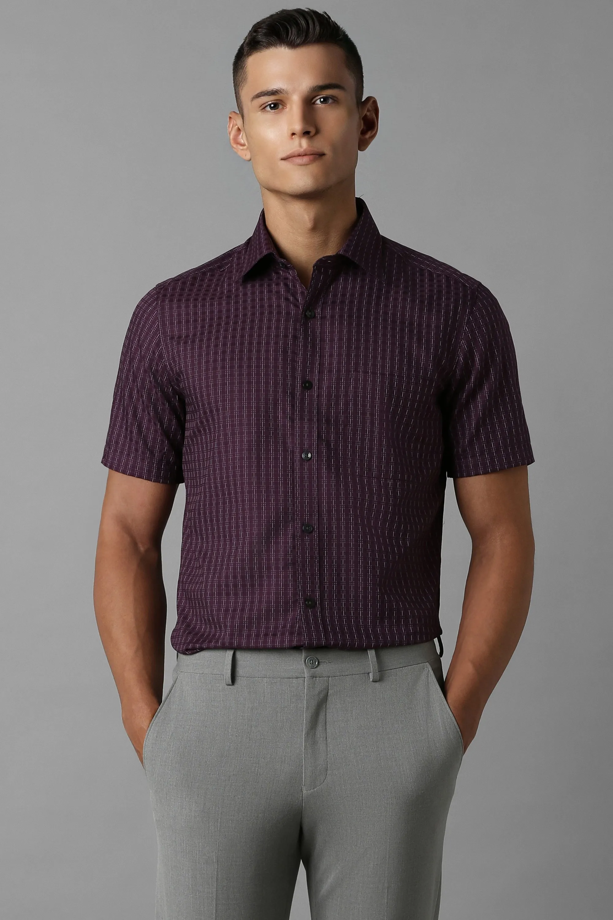 Men Purple Classic Fit Check Half Sleeves Formal Shirt-Purple