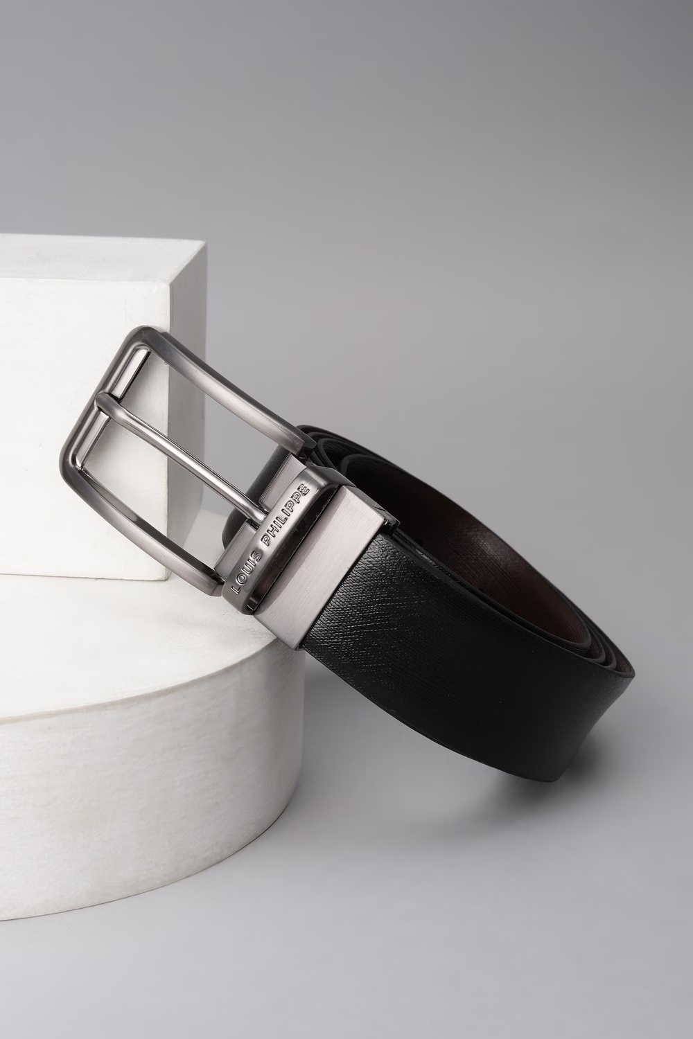 Men Black Textured Genuine Leather Formal Belt-Black