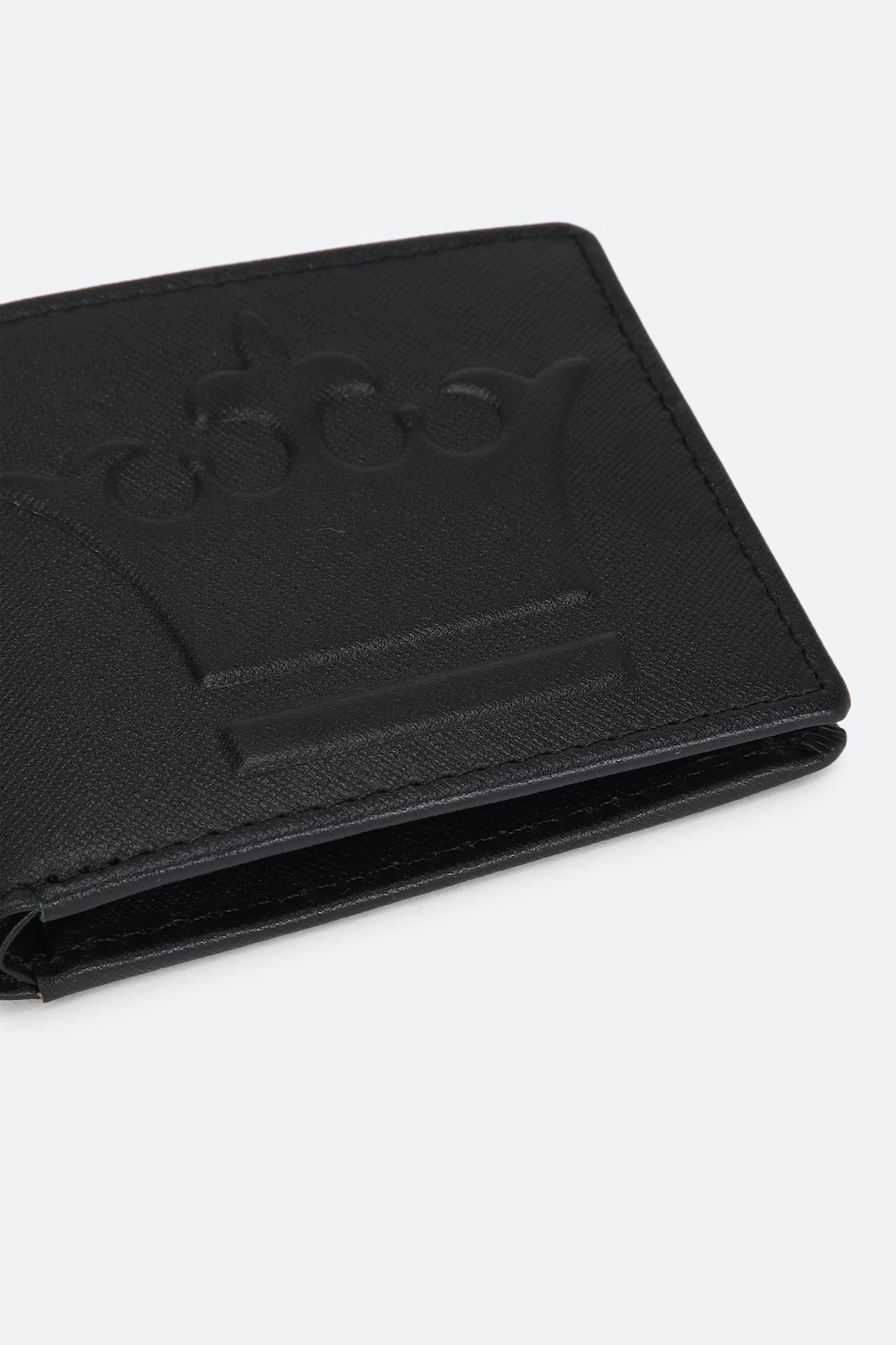 35023-men-textured-black-leather-bifold-wallet-with-crest-branding-black-1.webp