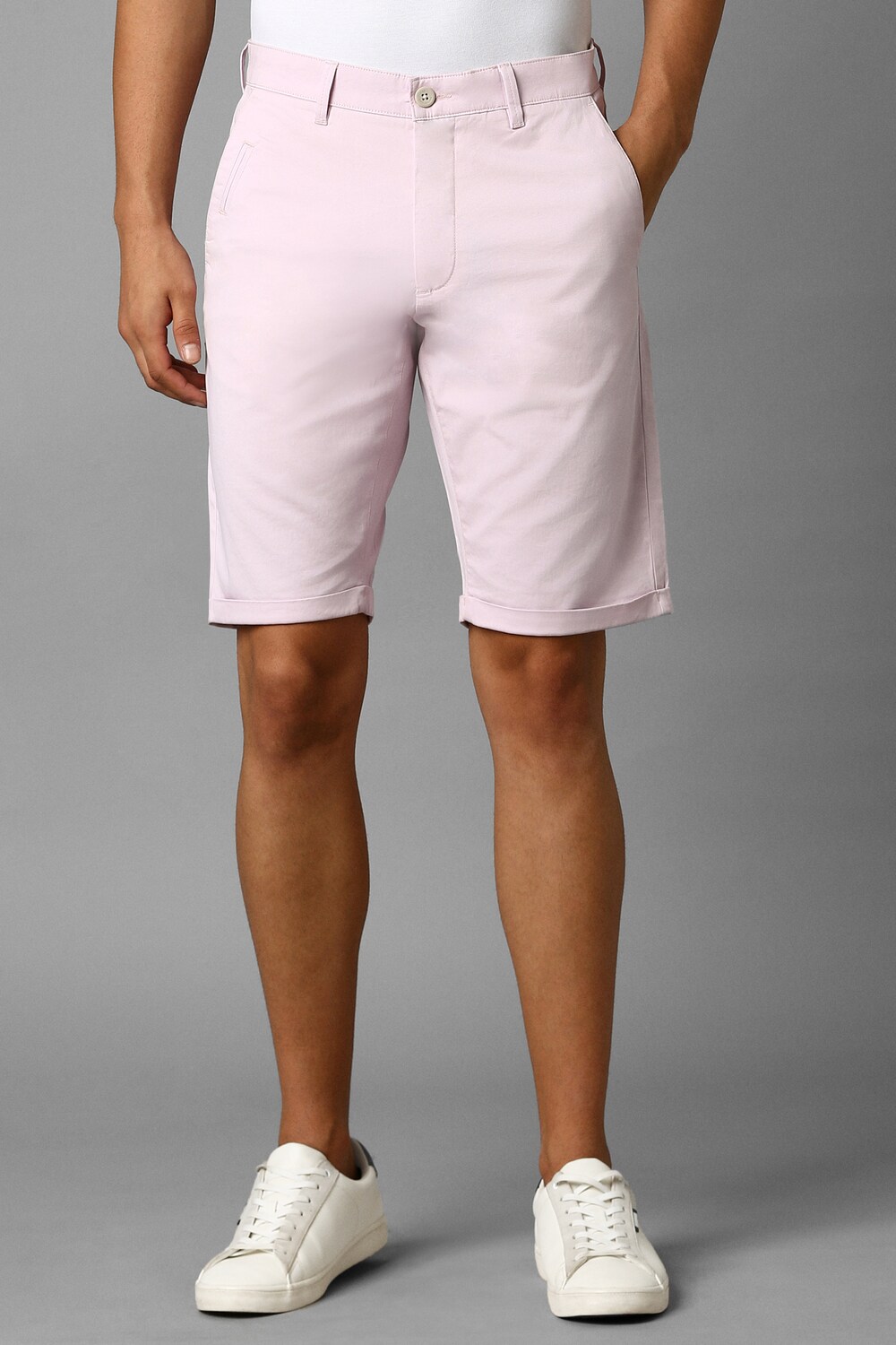Men Pink Solid Slim Fit Shorts-Pink